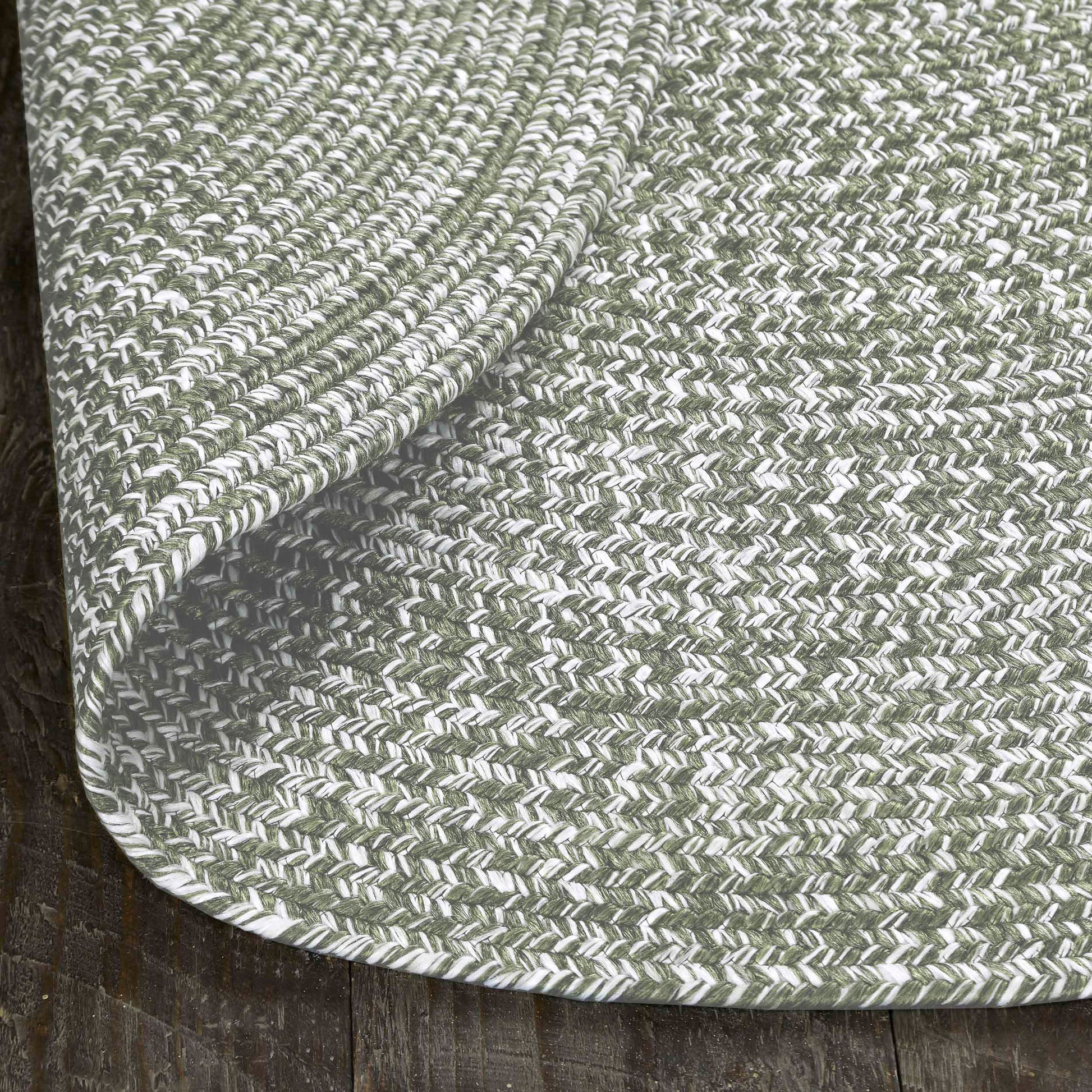 Reversible Braided Eco-Friendly Area Rug Indoor Outdoor Rugs - Green/White