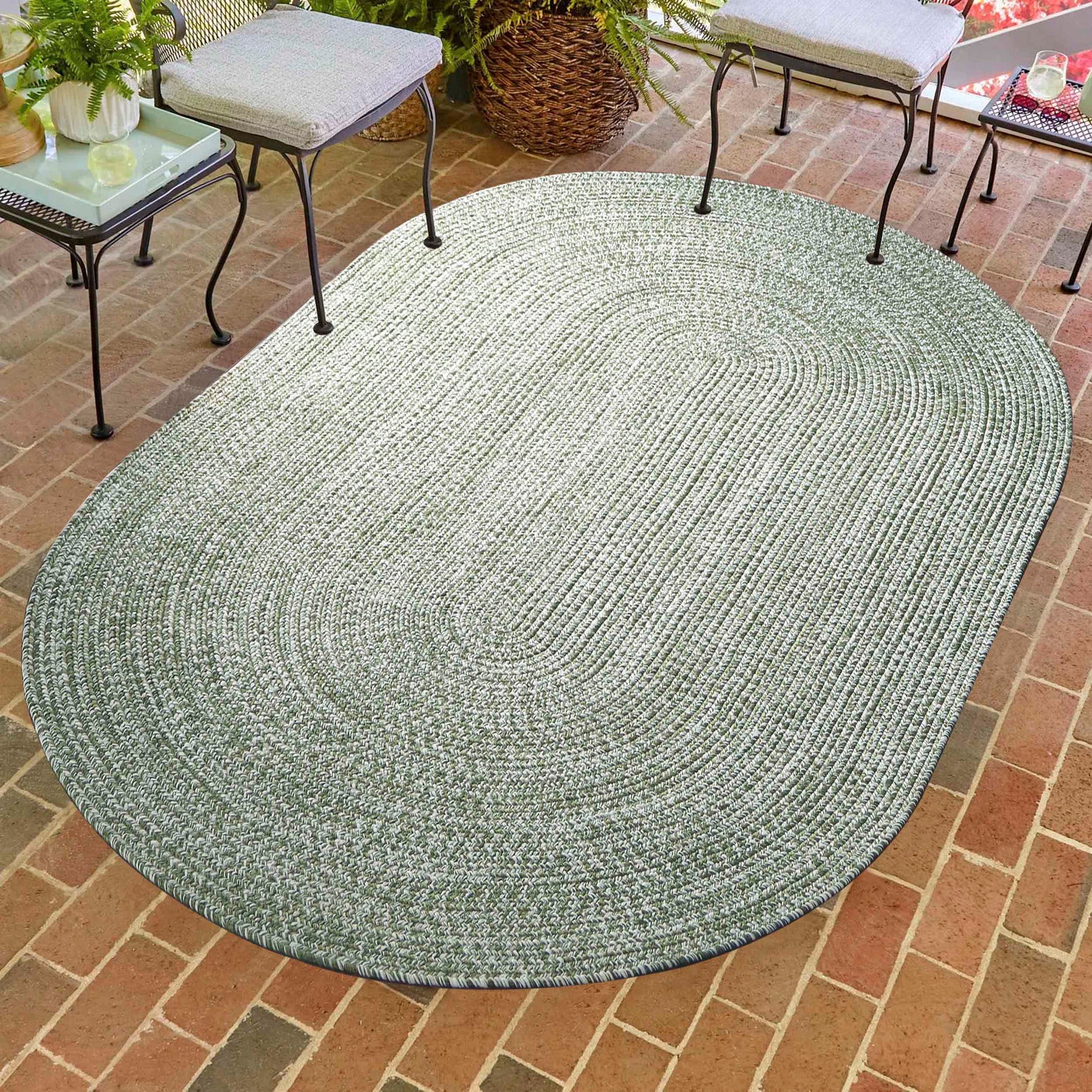 Reversible Braided Eco-Friendly Area Rug Indoor Outdoor Rugs - Green/White