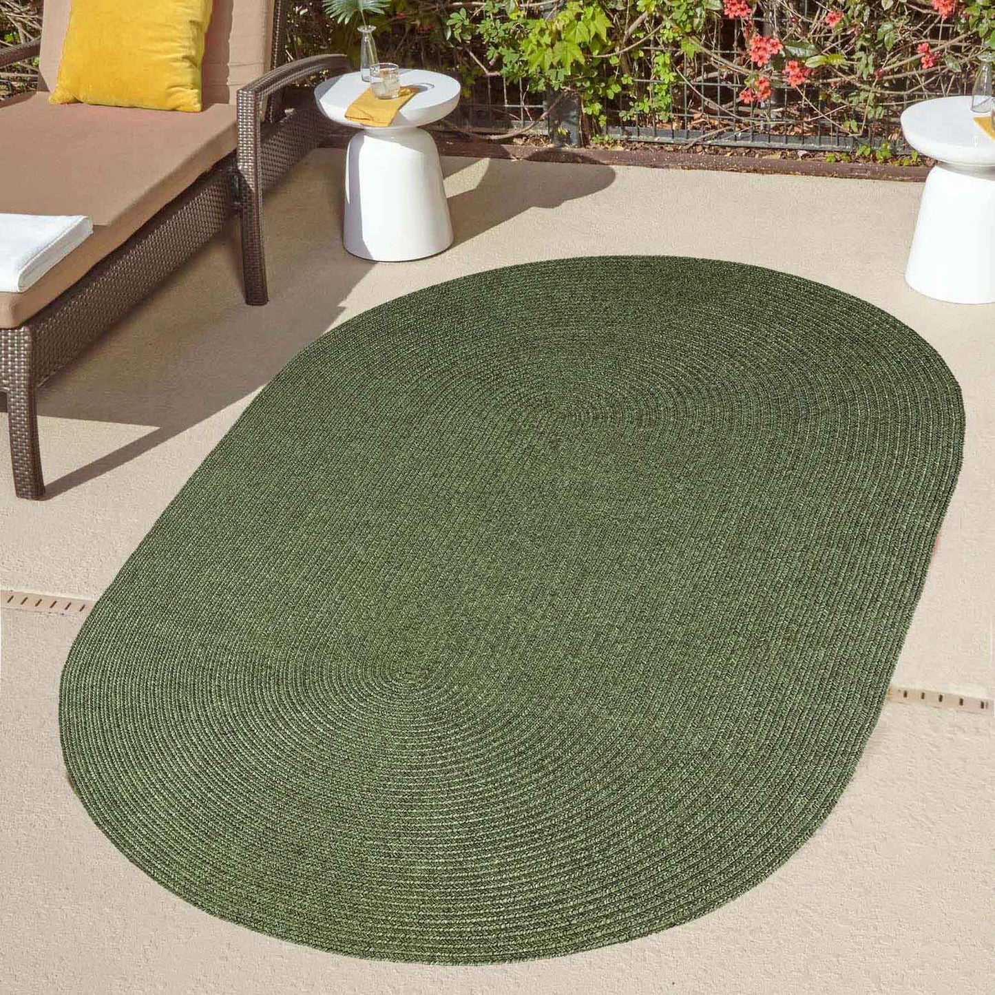 Classic Braided Weave Oval Area Rug Indoor Outdoor Rugs - Green