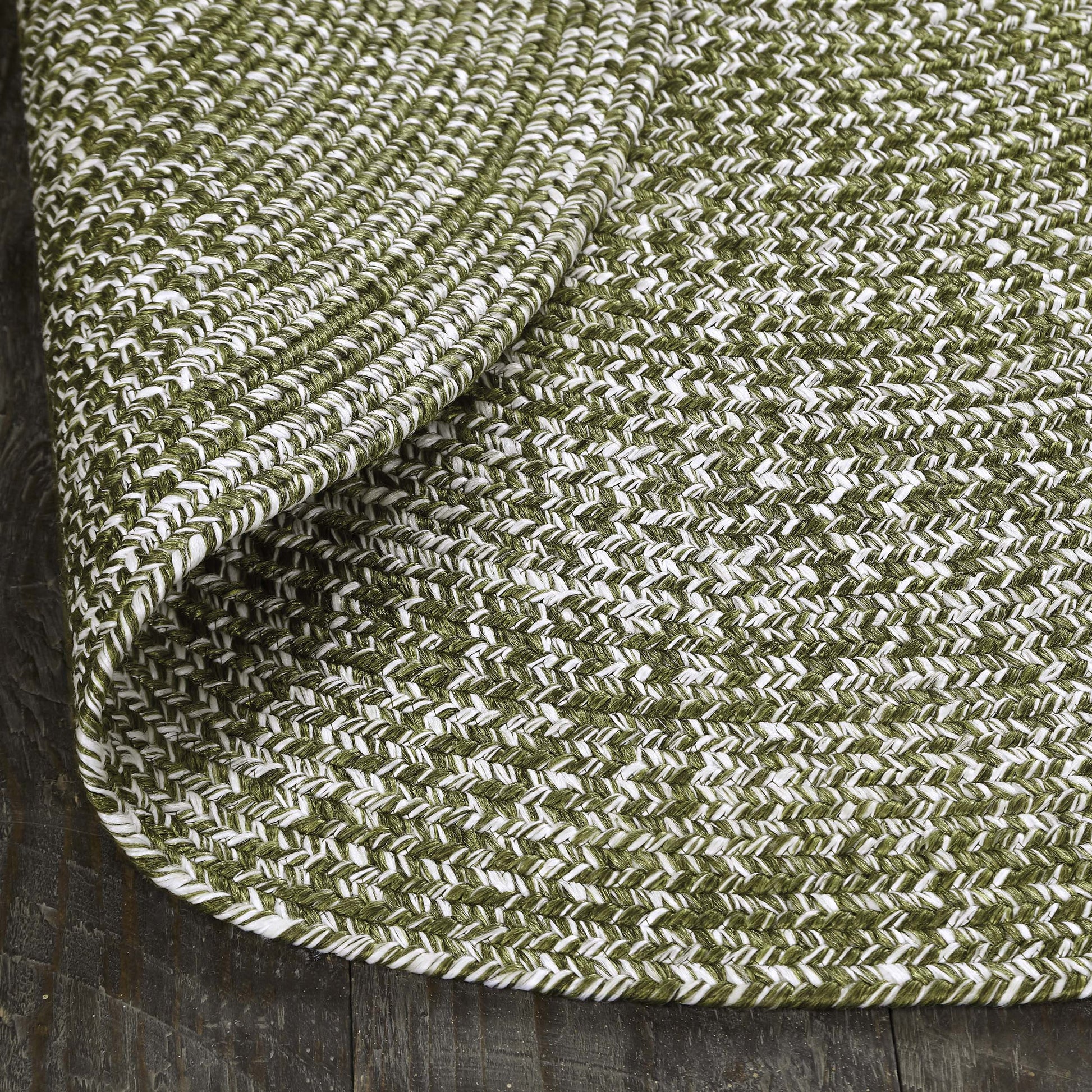Reversible Braided Eco-Friendly Area Rug Indoor Outdoor Rugs - GreenWhite