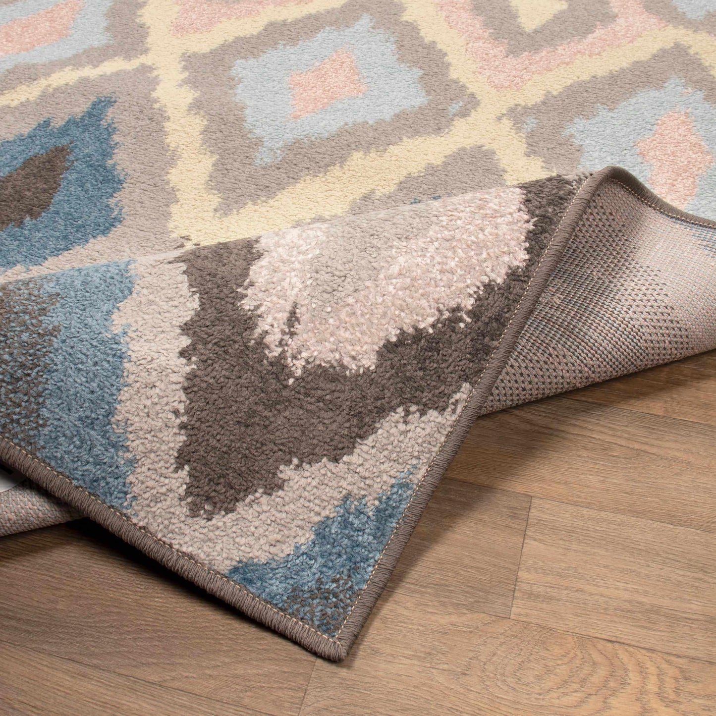 Superior Harlequin Contemporary Geometric Diamonds Indoor Area Rug