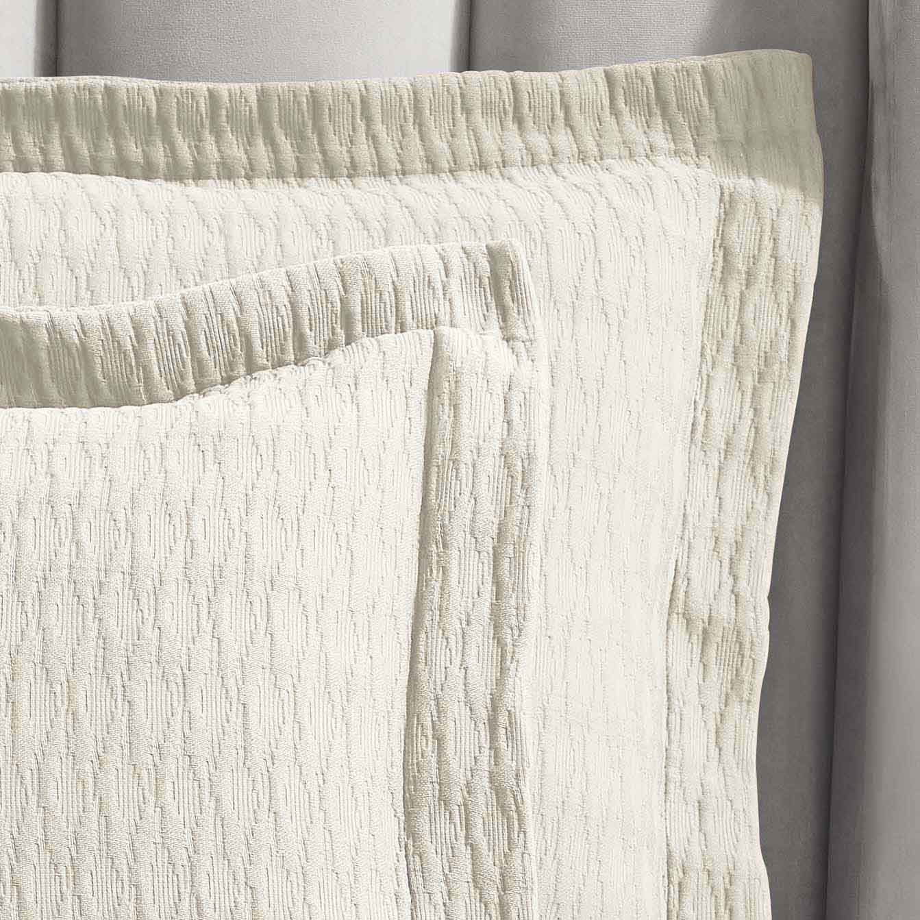 Superior Calvert Cotton Matelasse Weave Diamond Lattice Bedspread Set
