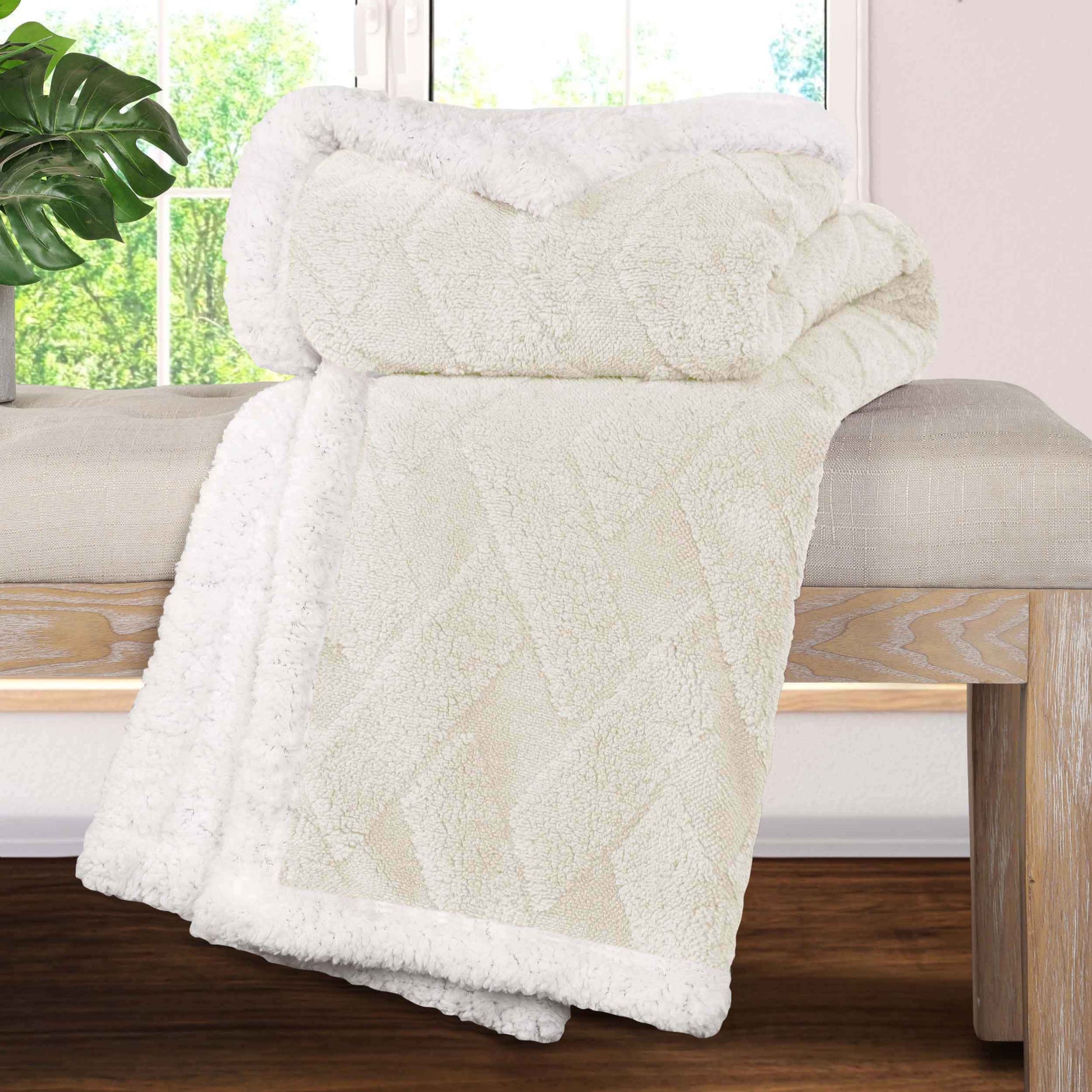 Nuuk Jacquard Lattice Fleece Plush Fluffy Sherpa Reversible Blanket - Ivory