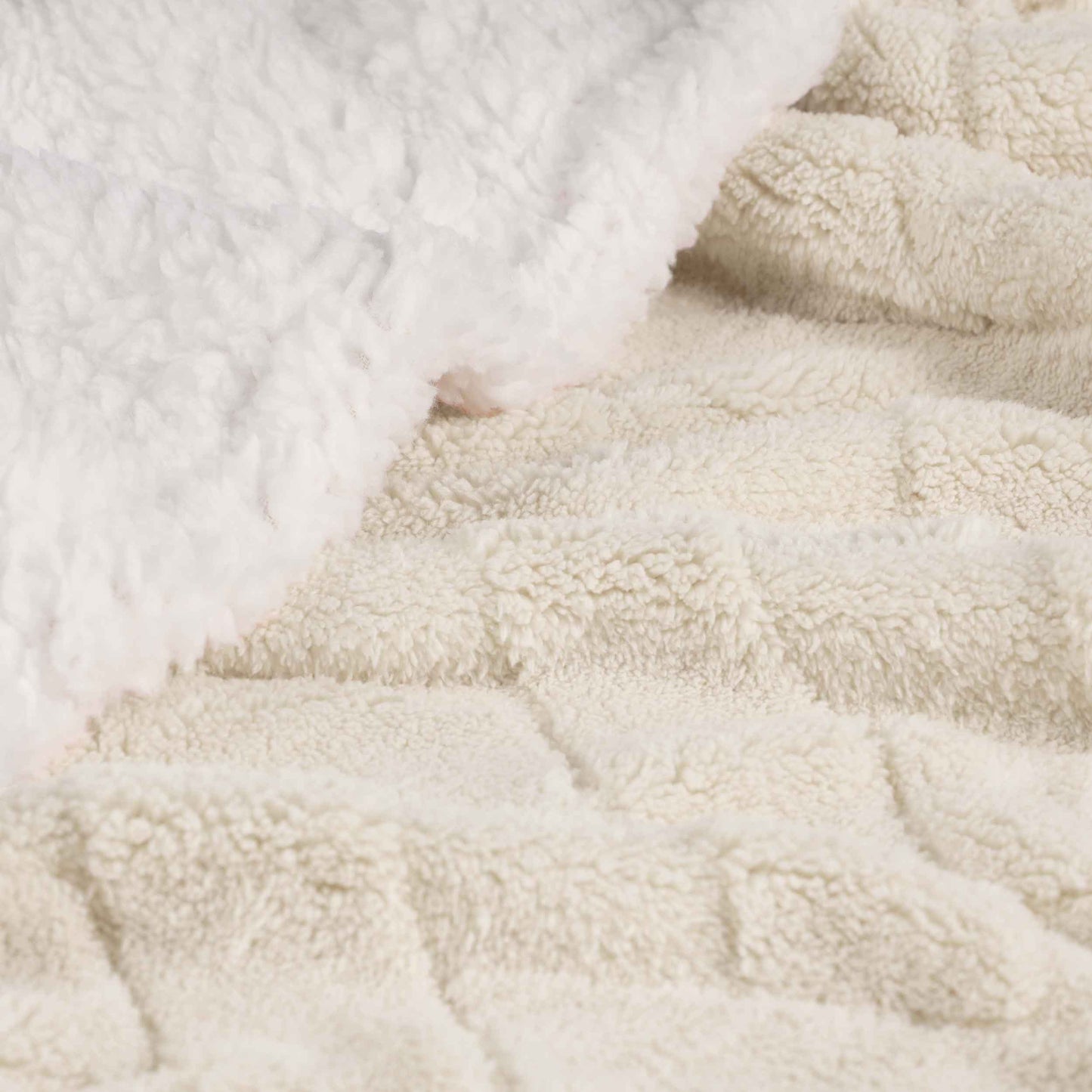 Nuuk Jacquard Lattice Fleece Plush Fluffy Sherpa Reversible Blanket - Ivory