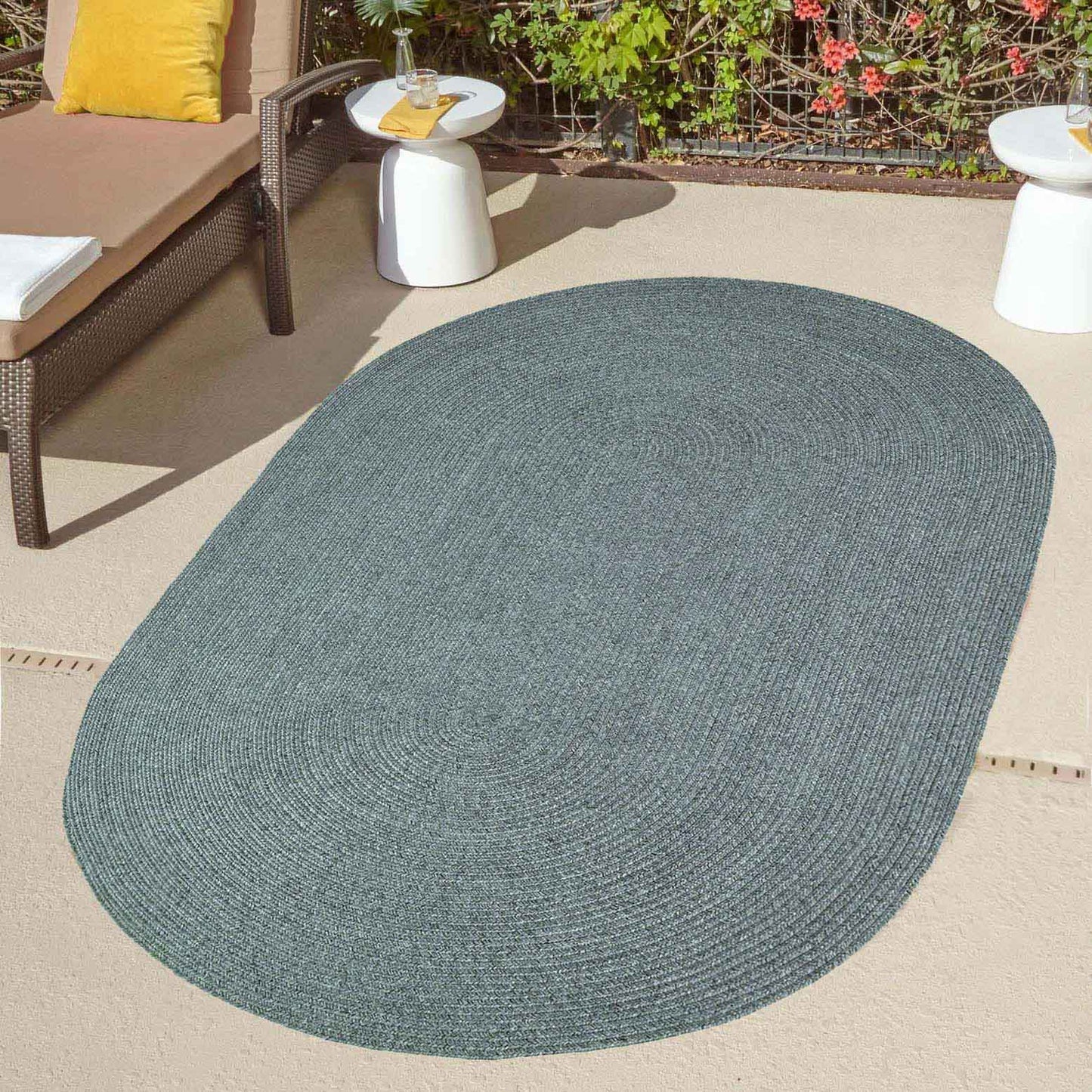 Classic Braided Weave Oval Area Rug Indoor Outdoor Rugs - LagoonBreeze