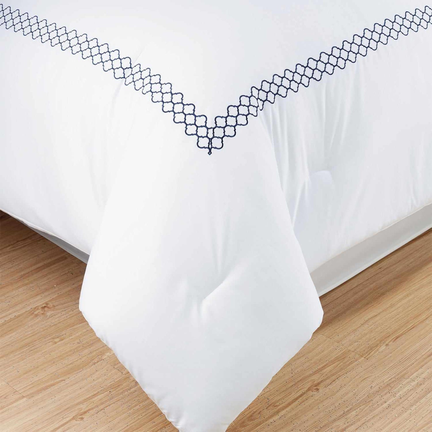 Superior Layla Embroidered Down Alternative Microfiber Comforter Set - Blue