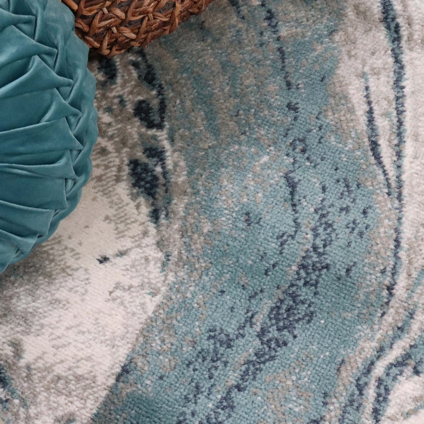 Morwenna Modern Abstract Watercolor Plush Indoor Area Rug Or Runner - Rivulet