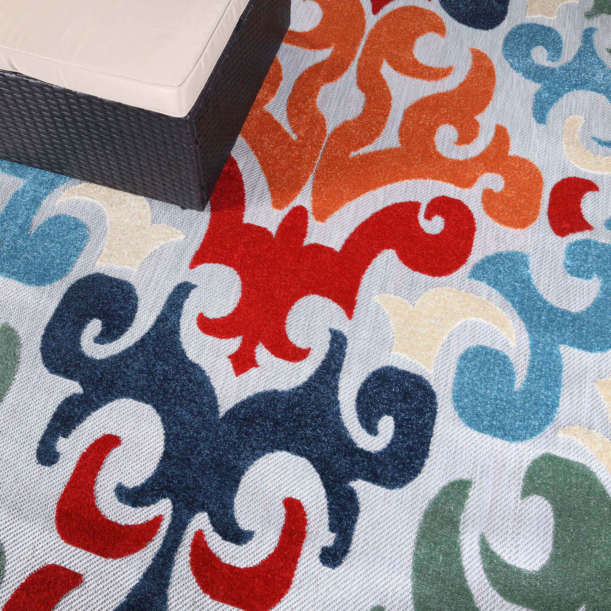 Aldaine Vintage Damask Indoor Outdoor Area Rug - Multicolor