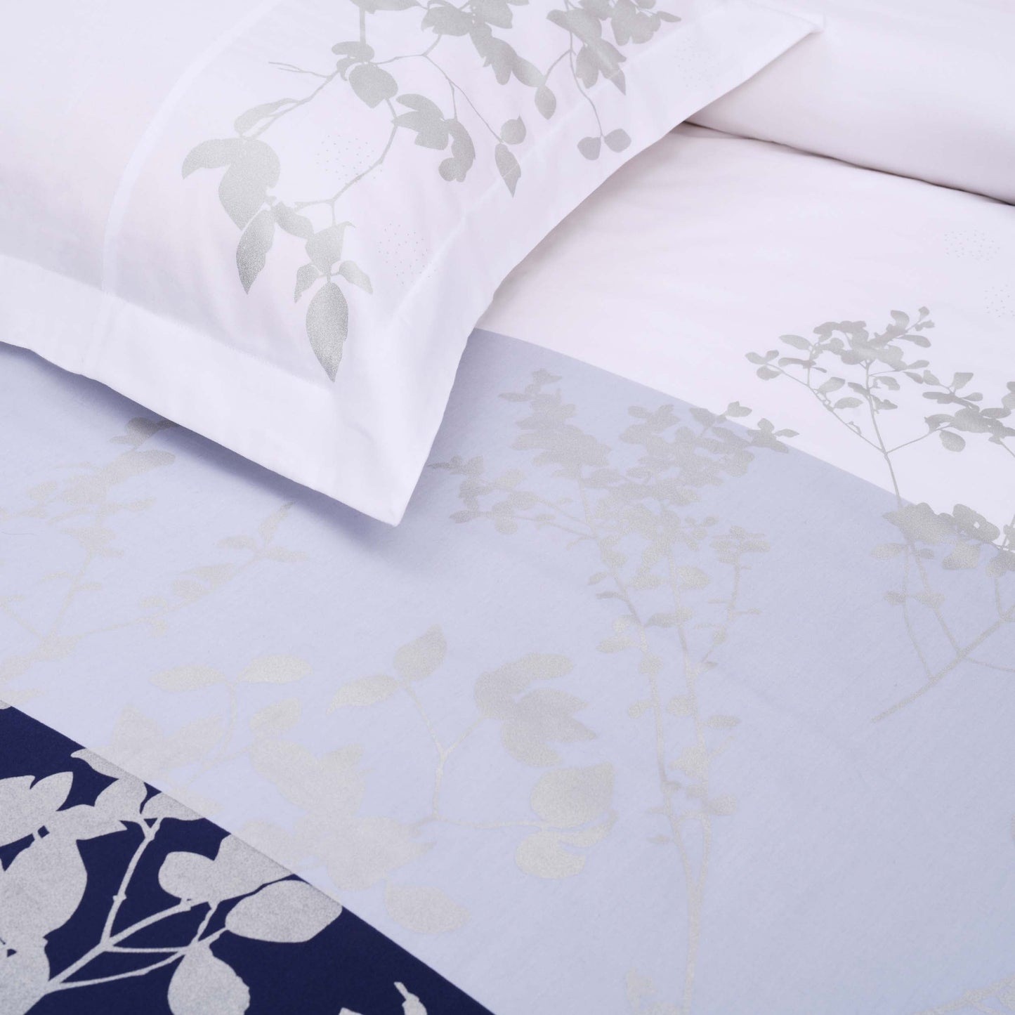 Sydney Floral Damask Cotton Duvet Cover Set - NavyBlue