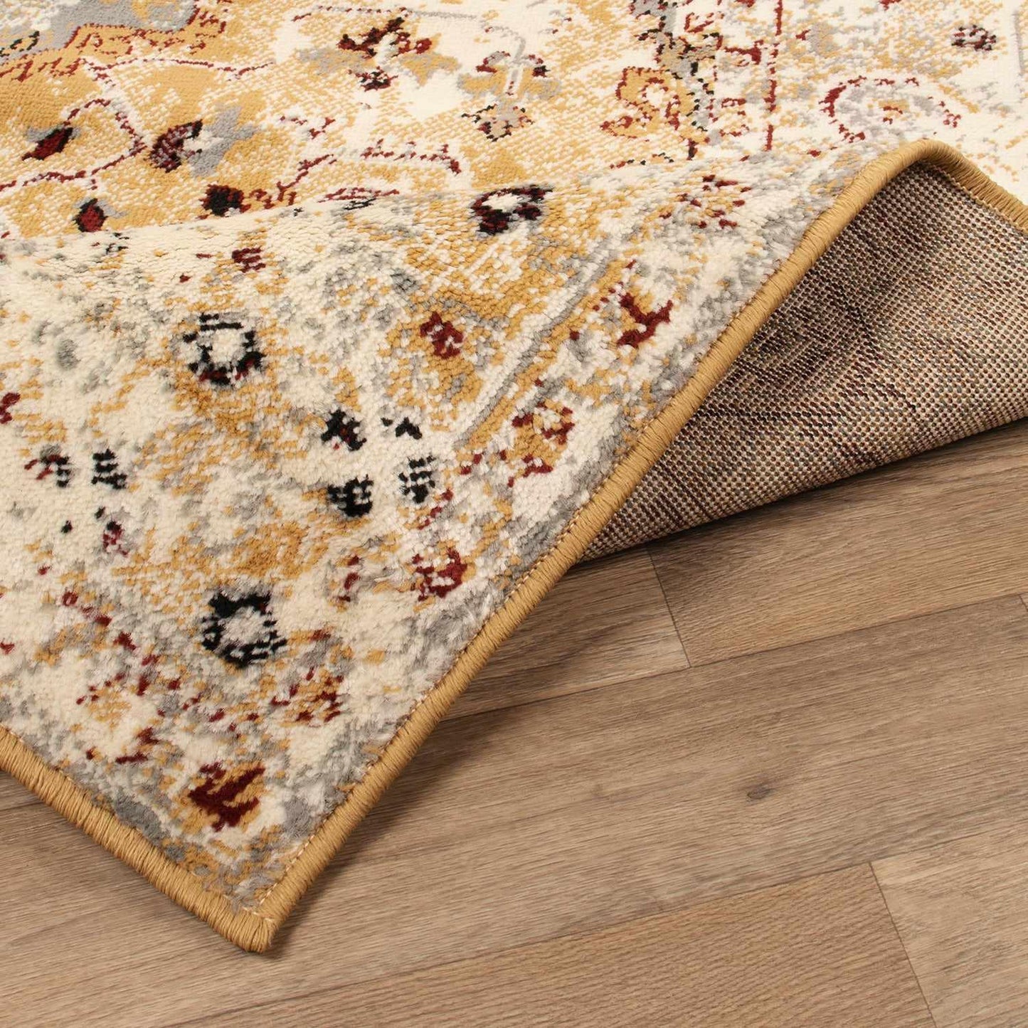 Superior Nysa Oriental Floral and Vines Indoor Farmhouse Area Rug -  Cream