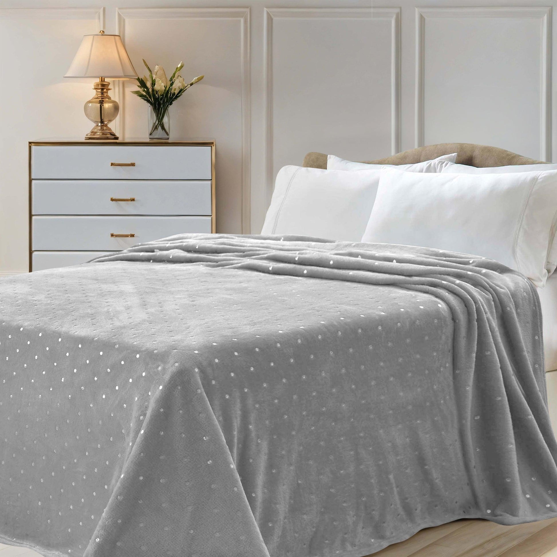 Fleece Plush Medium Weight Fluffy Soft Decorative Blanket Or Throw - Platinum