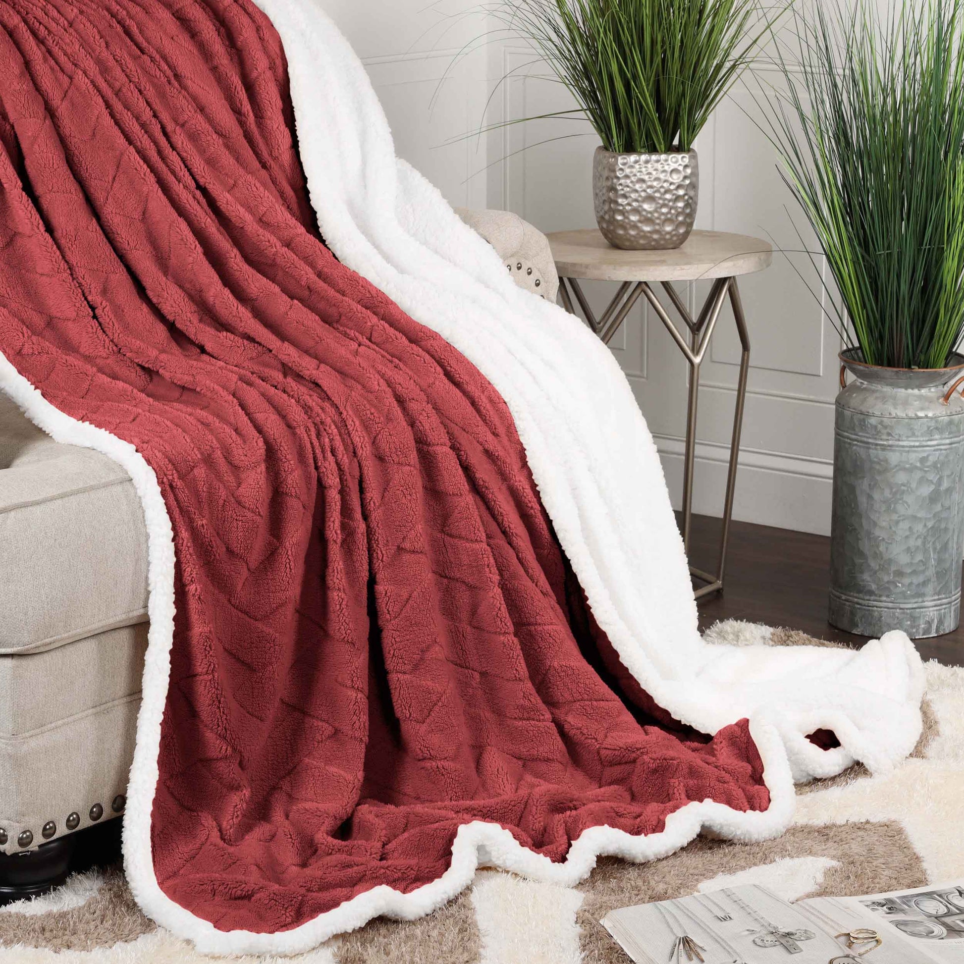 Nuuk Jacquard Lattice Fleece Plush Fluffy Sherpa Reversible Blanket - PoppyRed