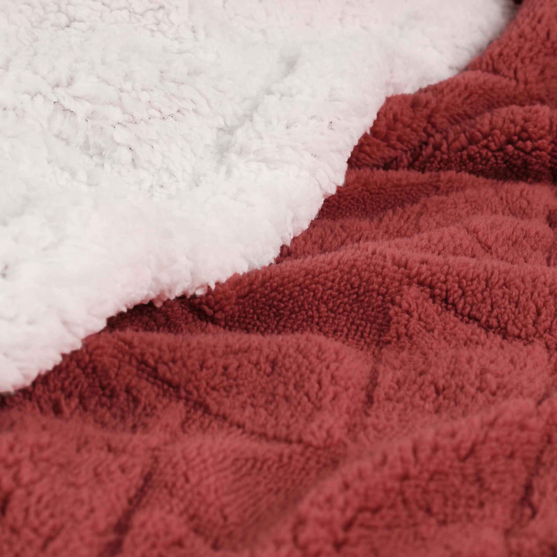 Nuuk Jacquard Lattice Fleece Plush Fluffy Sherpa Reversible Blanket - PoppyRed