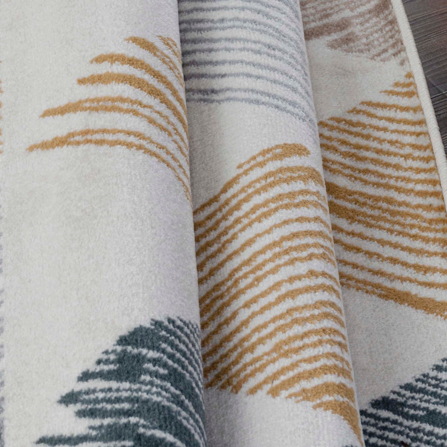 Adrija Modern Geometric Indoor Area Rug Or Runner Rug Or Door Mat