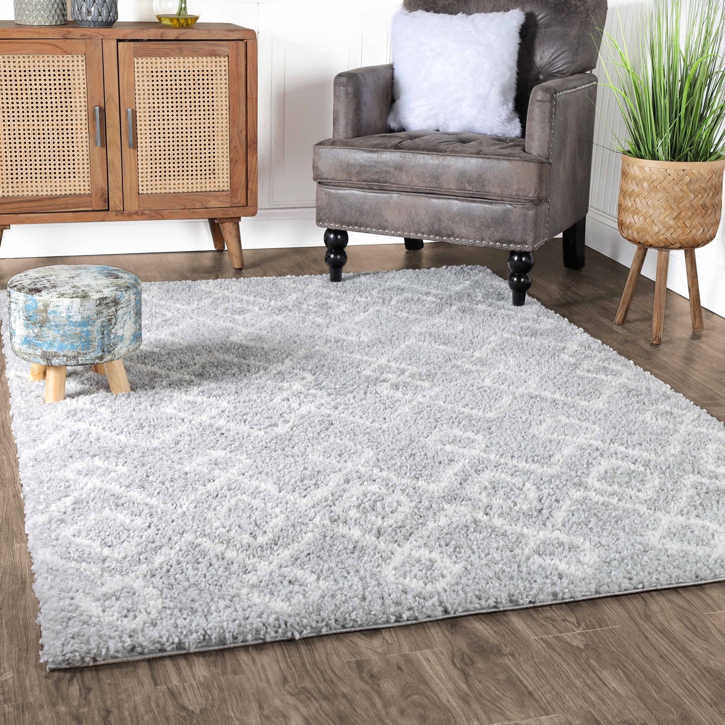 Superior Boho Geometric Diamonds Indoor Plush Shag Area Rug - Cream-Grey