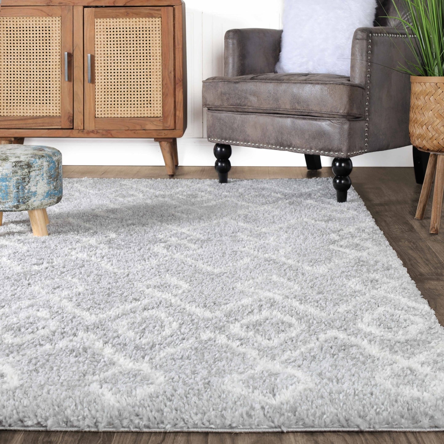 Superior Boho Geometric Diamonds Indoor Plush Shag Area Rug - Cream-Grey