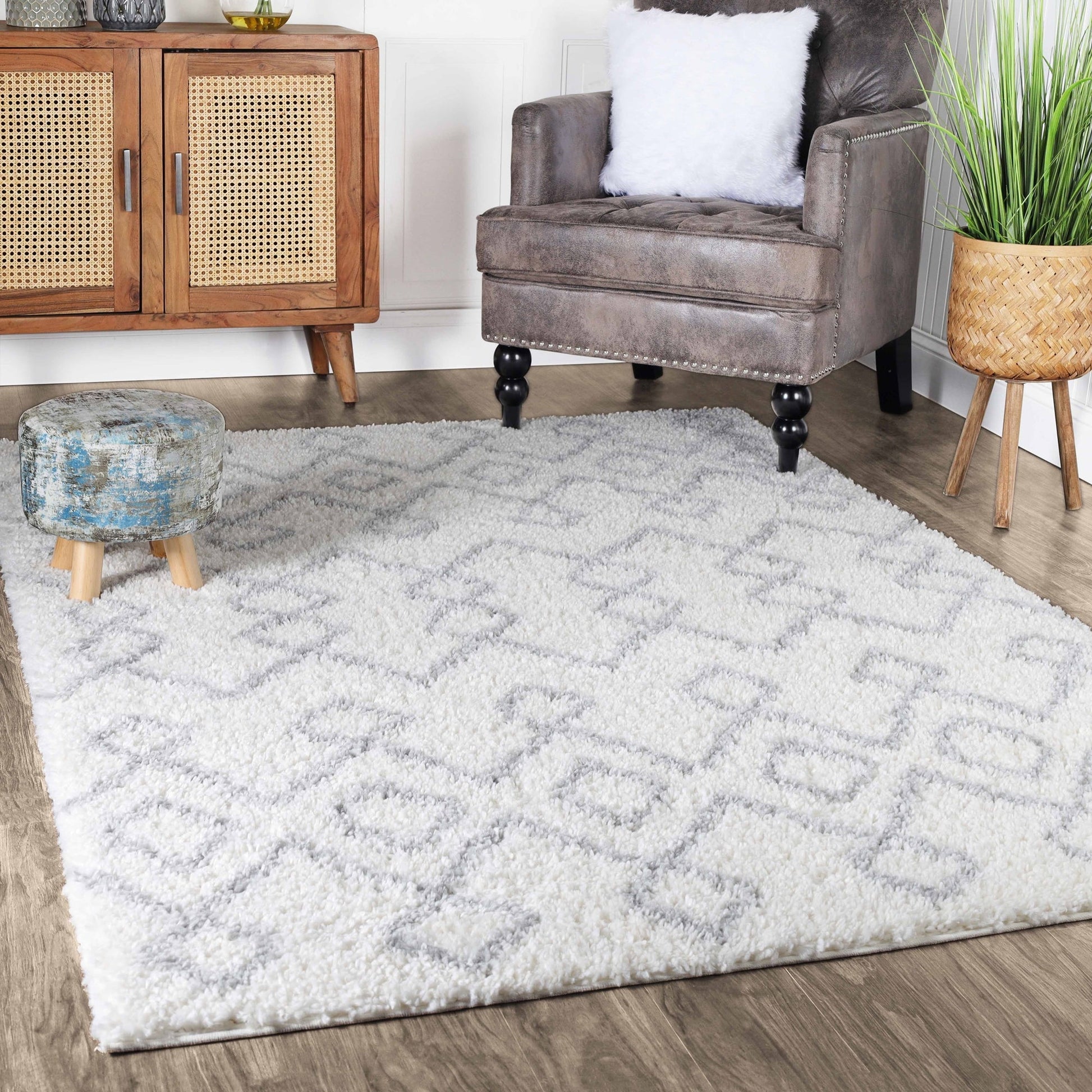 Superior Boho Geometric Diamonds Indoor Plush Shag Area Rug - Grey-Cream