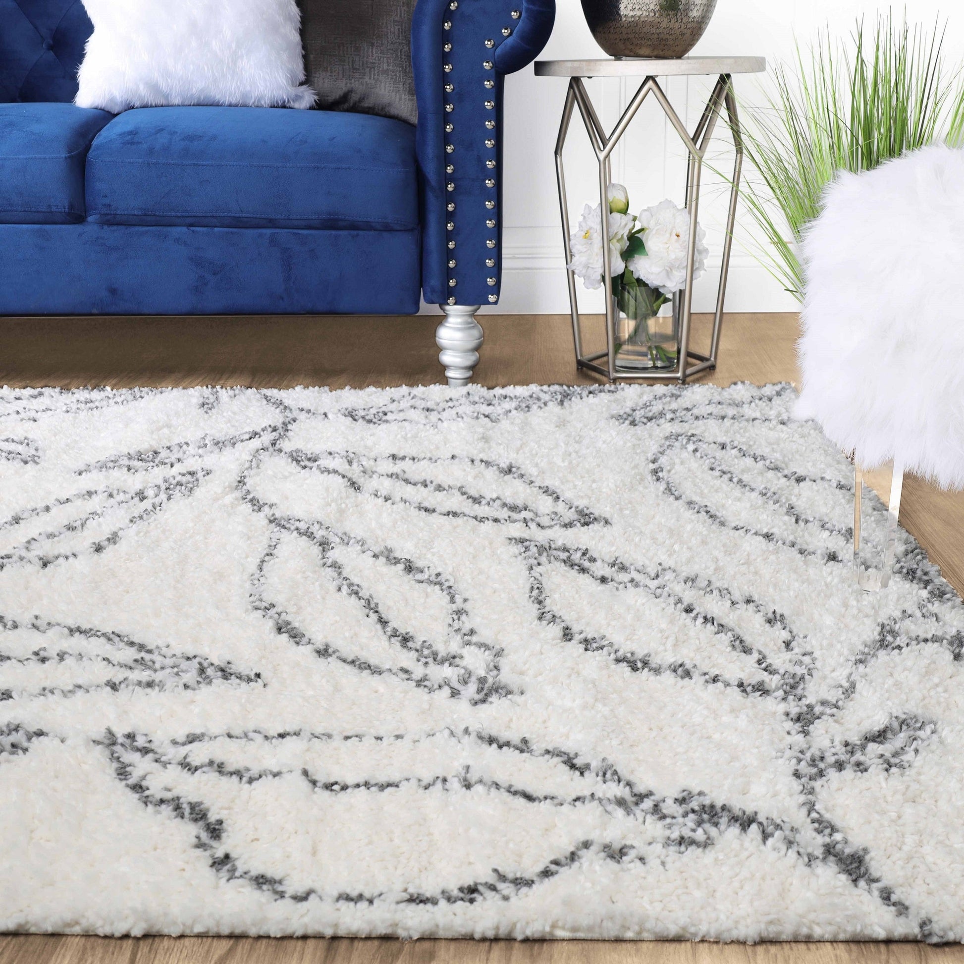 Superior Botanical Indoor Plush Shag Transitional Area Rug - Cream-Black
