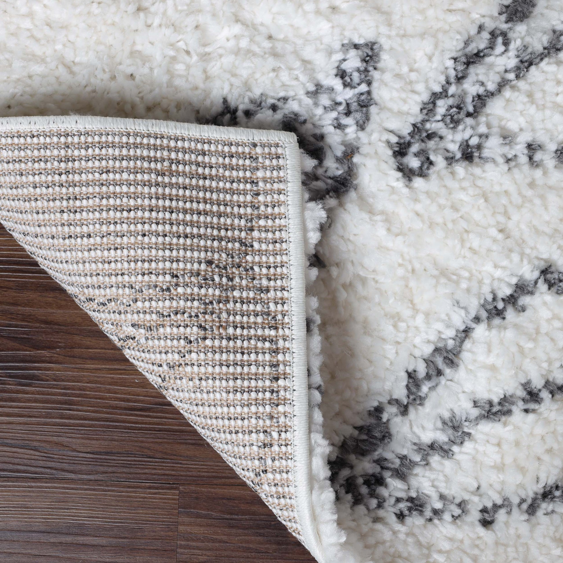 Superior Botanical Indoor Plush Shag Transitional Area Rug - Cream-Black