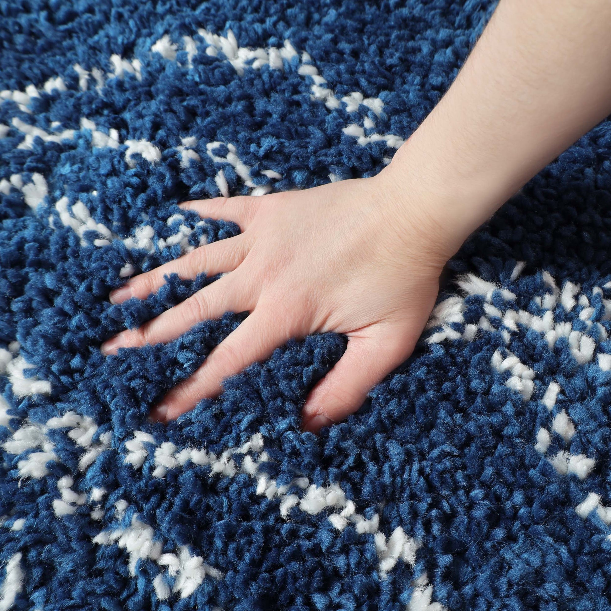 Superior Botanical Indoor Plush Shag Transitional Area Rug - Cream-Blue