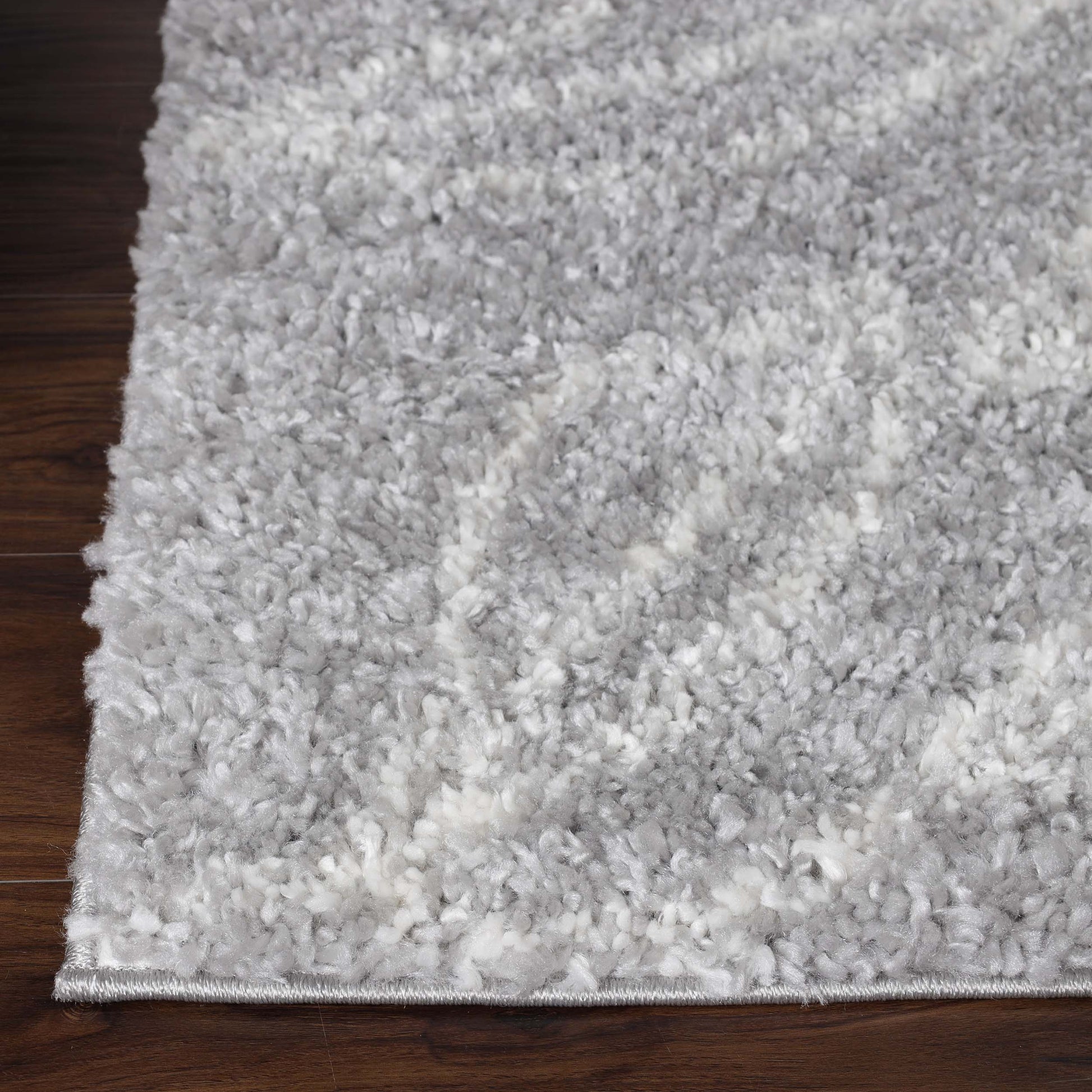 Superior Botanical Indoor Plush Shag Transitional Area Rug - Cream-Grey