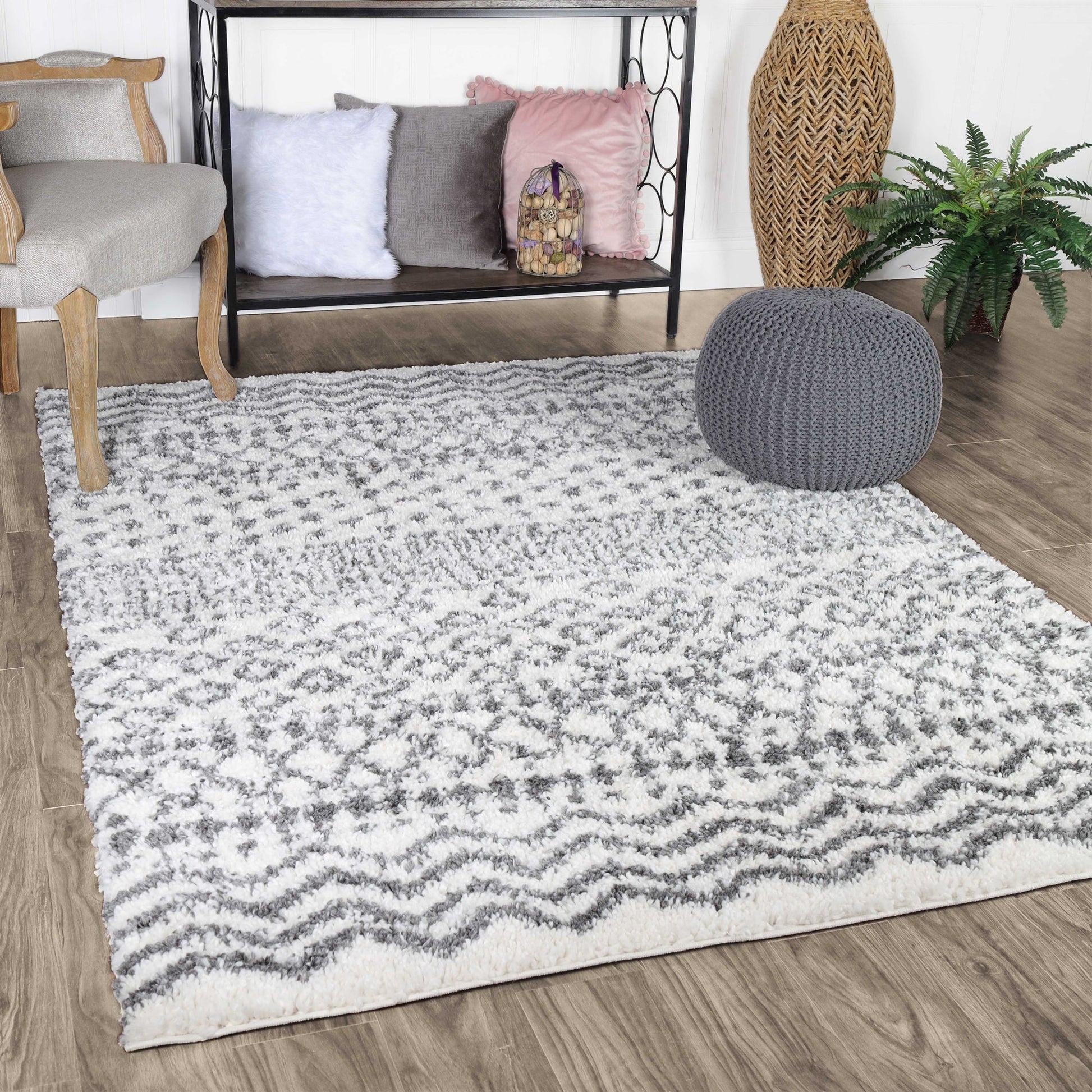 Superior Boho Geometric Indoor Plush Shag Area Rug - Cream-Grey