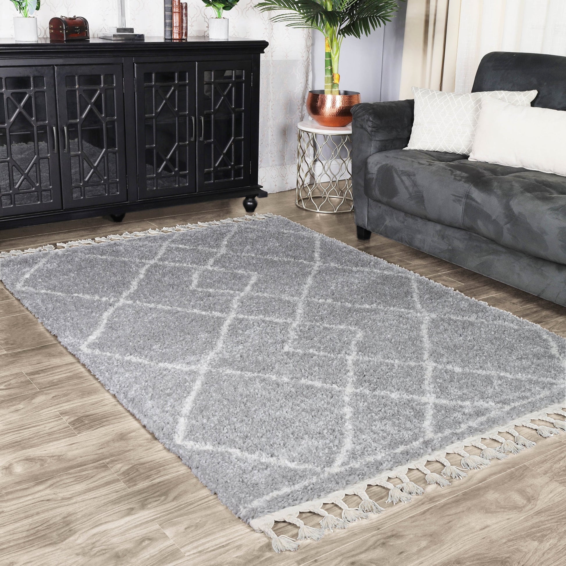 Superior Boho Geometric Diamonds Indoor Plush Shag Area Rug with Tassels - Cream-Grey