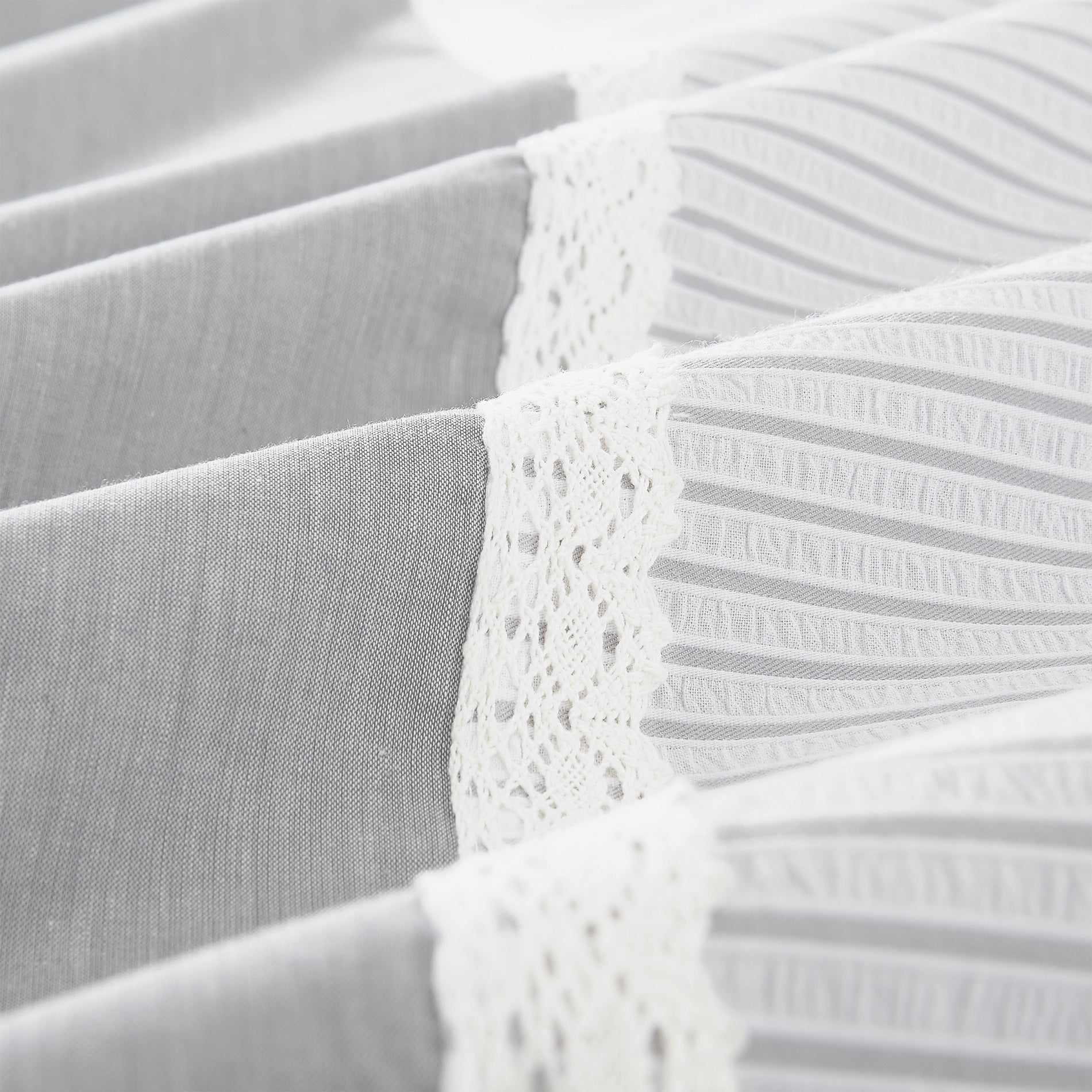 Superior Riverton Textured Thin Stripe 300-Thread Count Lace Trim Duvet Cover Set - Riverton