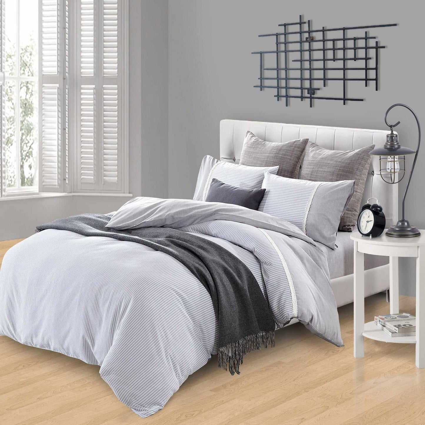 Superior Riverton Textured Thin Stripe 300-Thread Count Lace Trim Duvet Cover Set - Riverton