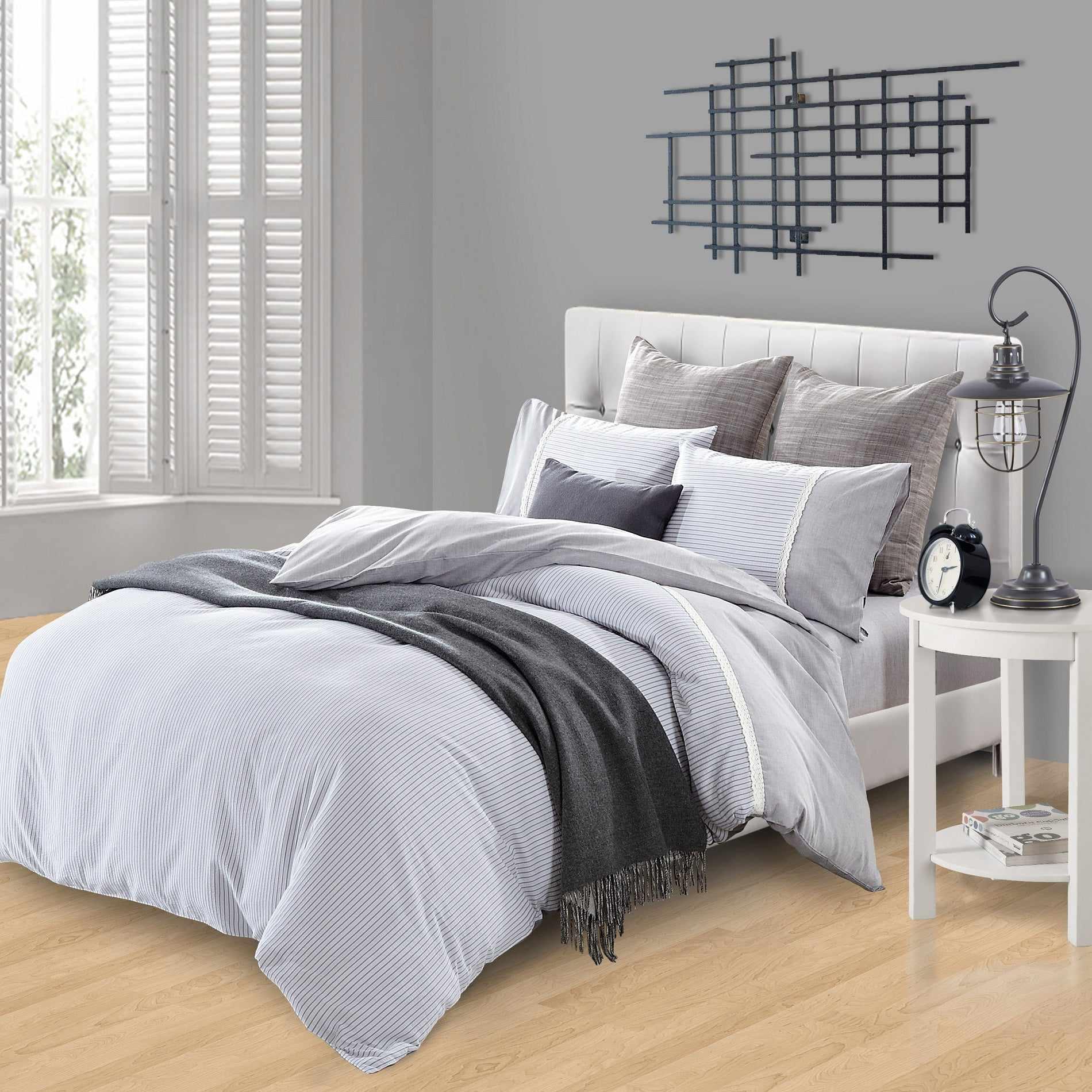 Superior Riverton Textured Thin Stripe 300-Thread Count Lace Trim Duvet Cover Set - Riverton