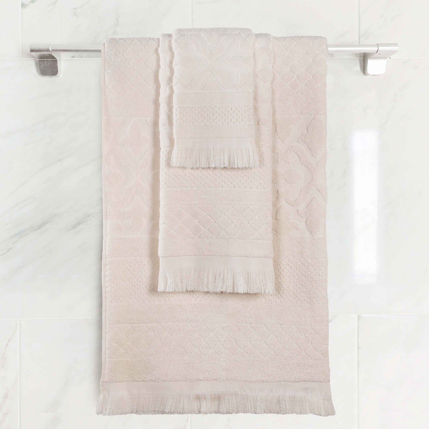 Rolla Cotton Geometric Jacquard Plush Soft Absorbent - Ivory