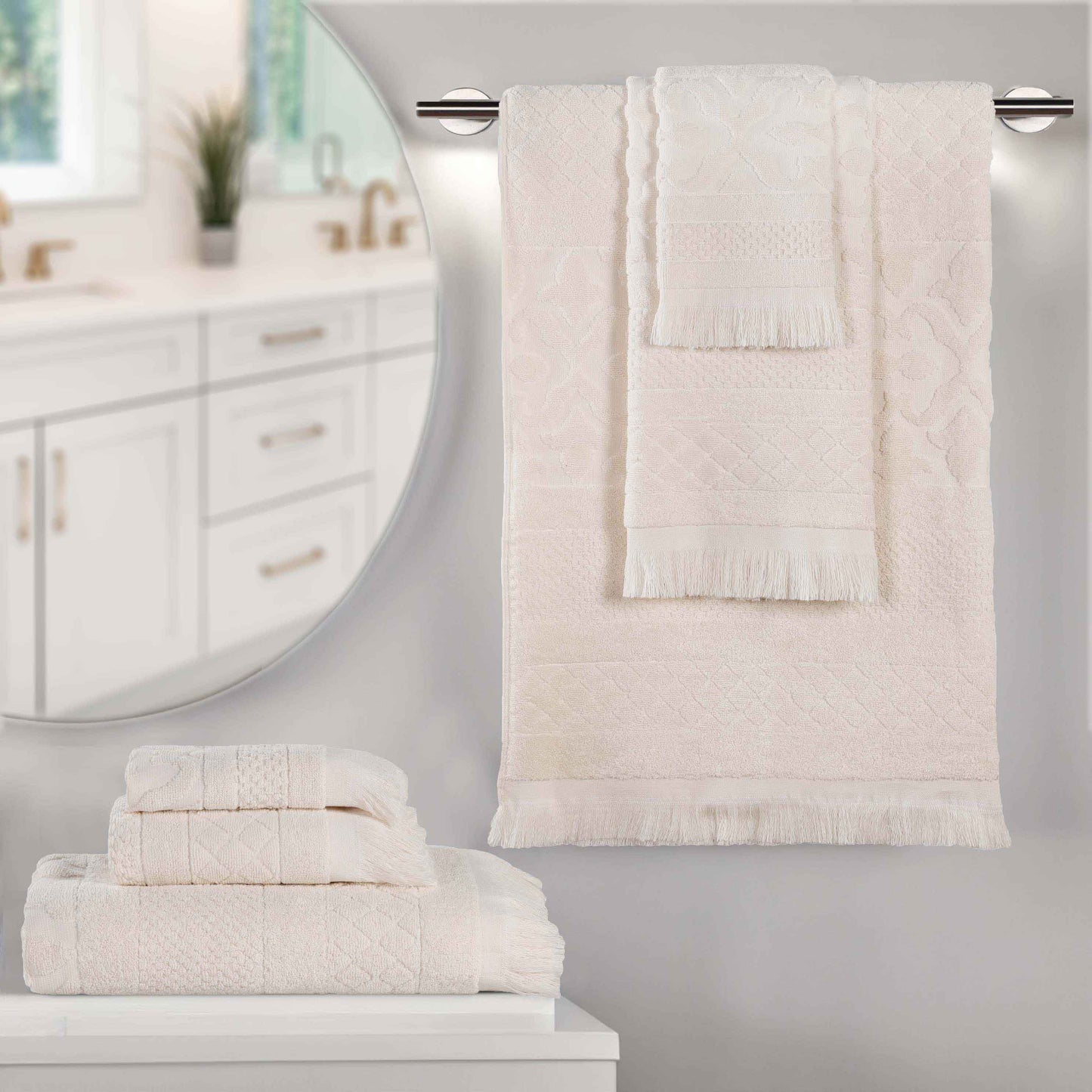 Rolla Cotton Geometric Jacquard Plush Soft Absorbent - Ivory