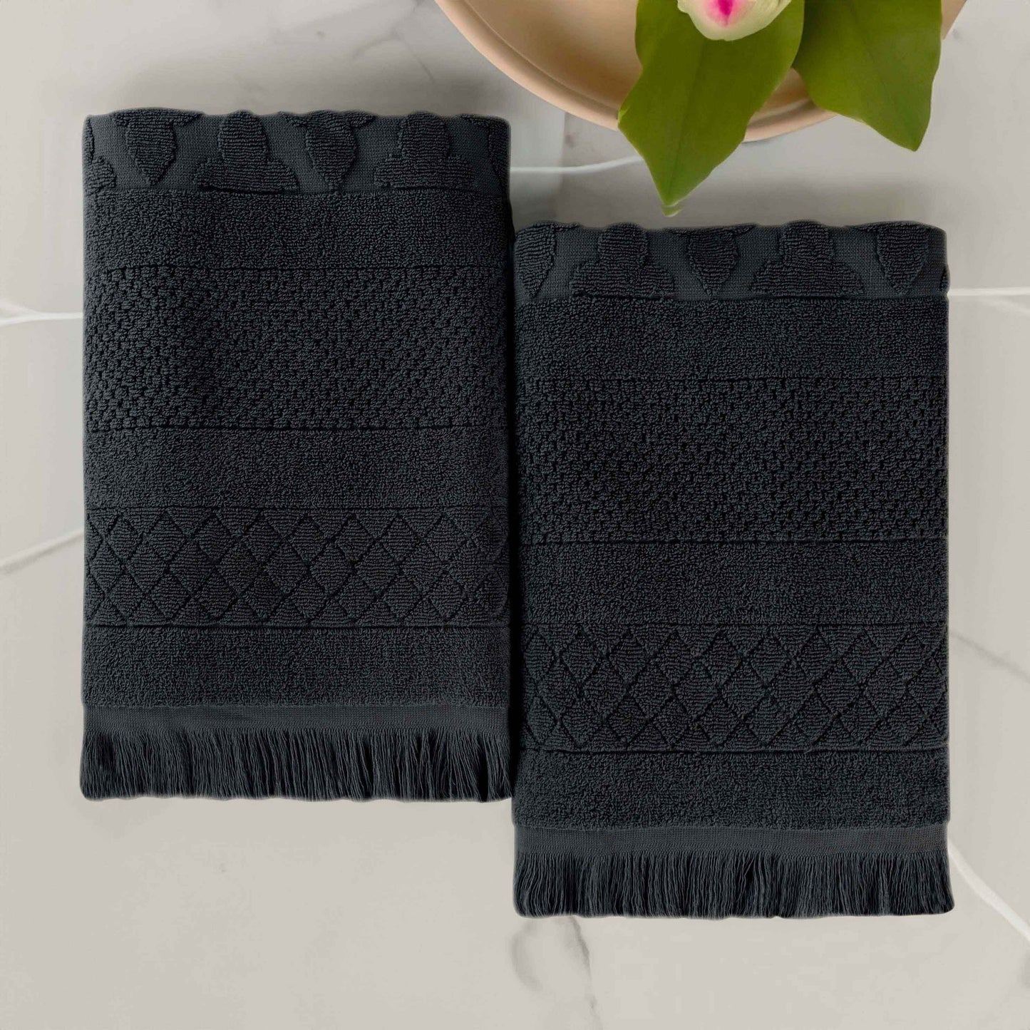 Rolla Cotton Geometric Jacquard Plush Absorbent Bath Sheet - Black