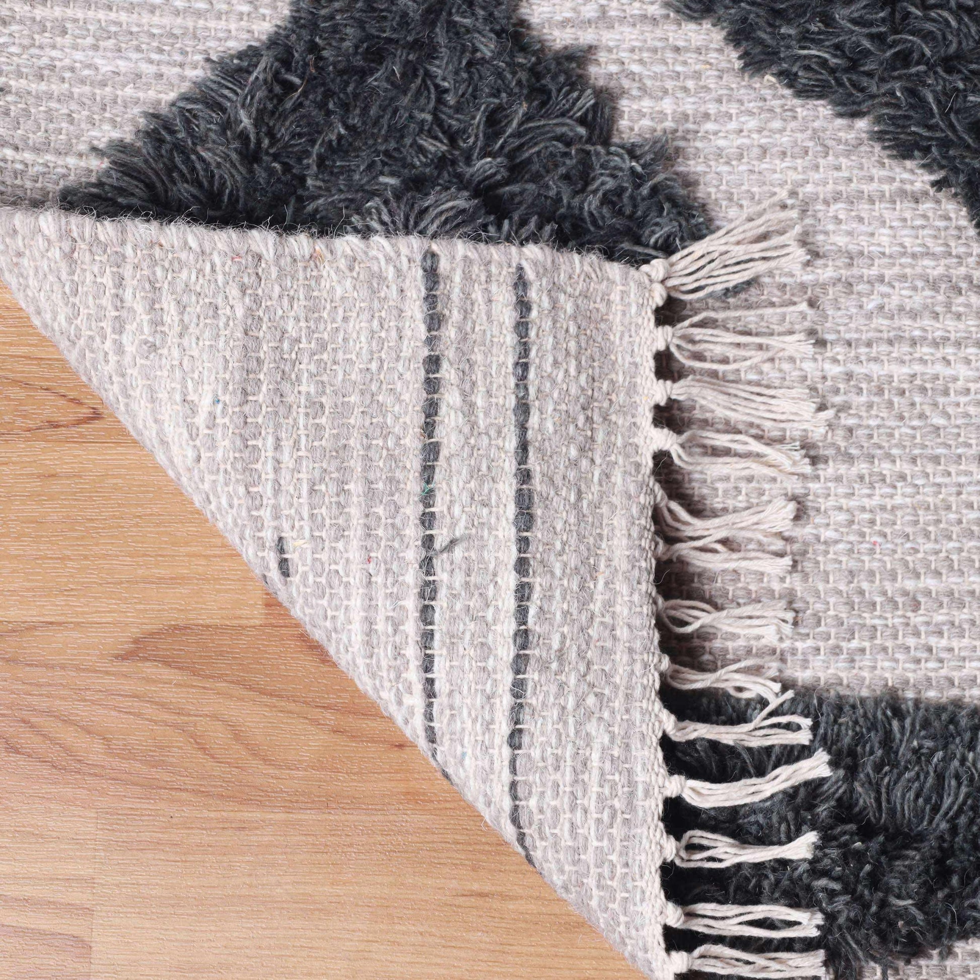 Superior Bohemian Wool Geometric Medallion Fringe Indoor Area or Runner Rug - Ivory-Charcaol