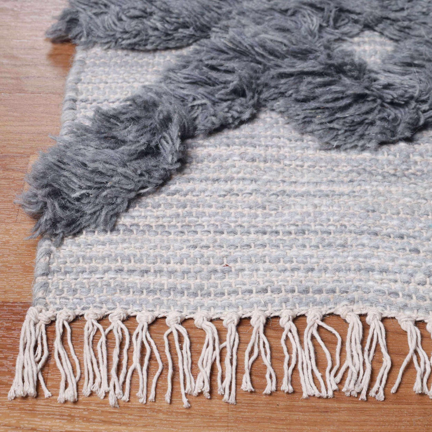 Superior Bohemian Wool Geometric Medallion Fringe Indoor Area or Runner Rug - Silver-Grey