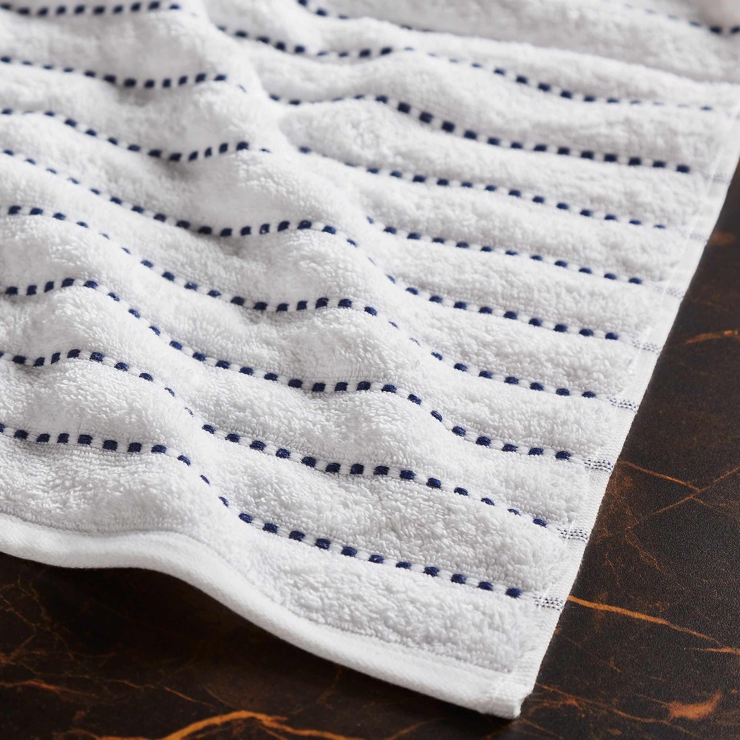 Traditional Organic Wave 650 GSM 16- Pieces Towel Set - Navy Blue