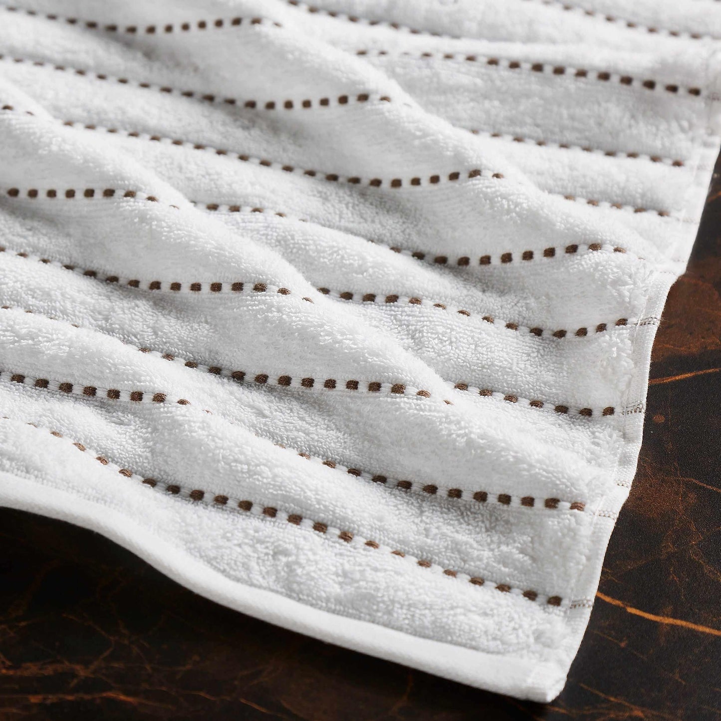 Traditional Organic Wave 650 GSM 16- Pieces Towel Set - Taupe