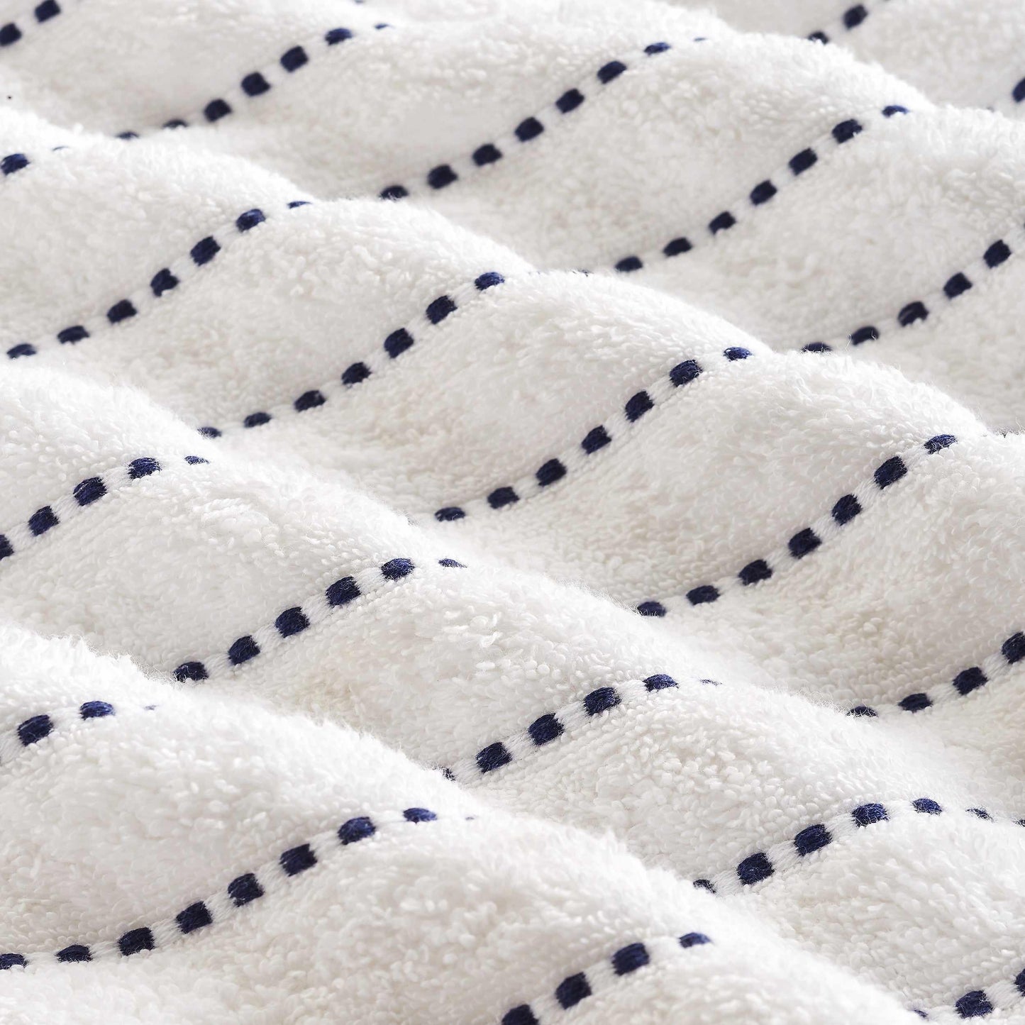Traditional Organic Wave 650 GSM 16- Pieces Towel Set - Navy Blue