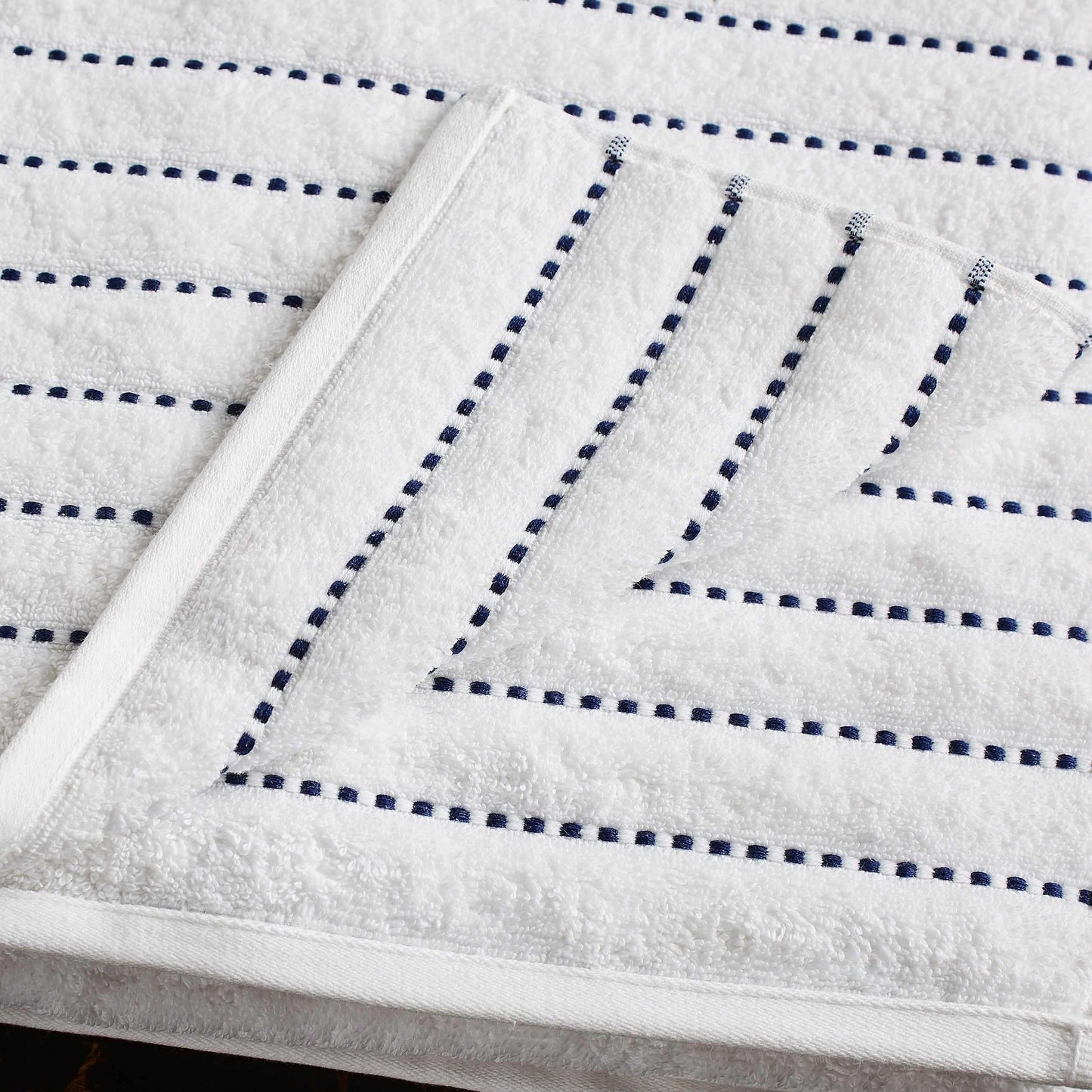 Traditional Organic Wave 650 GSM 16- Pieces Towel Set -Navy Blue