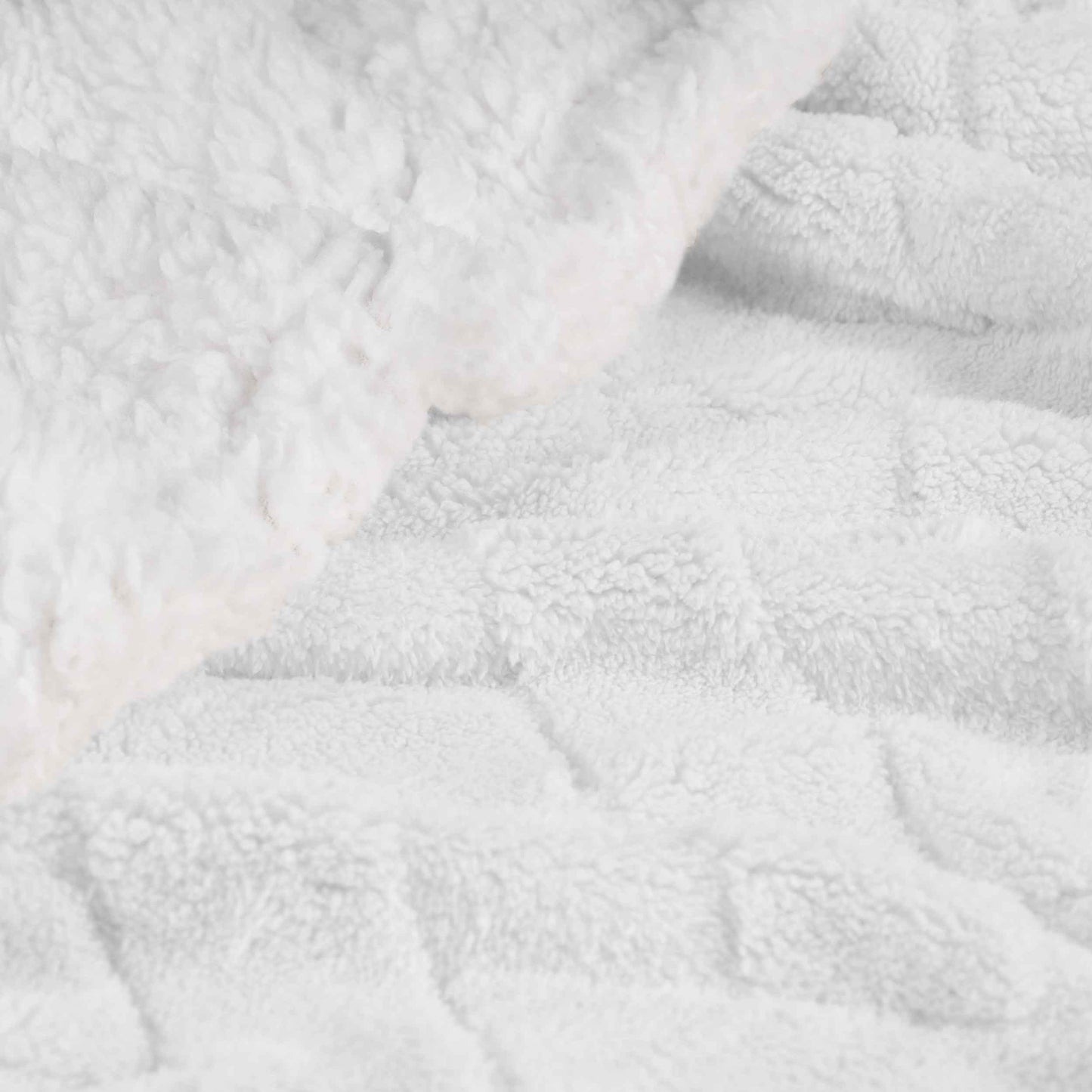 Nuuk Jacquard Lattice Fleece Plush Fluffy Sherpa Reversible Blanket - White