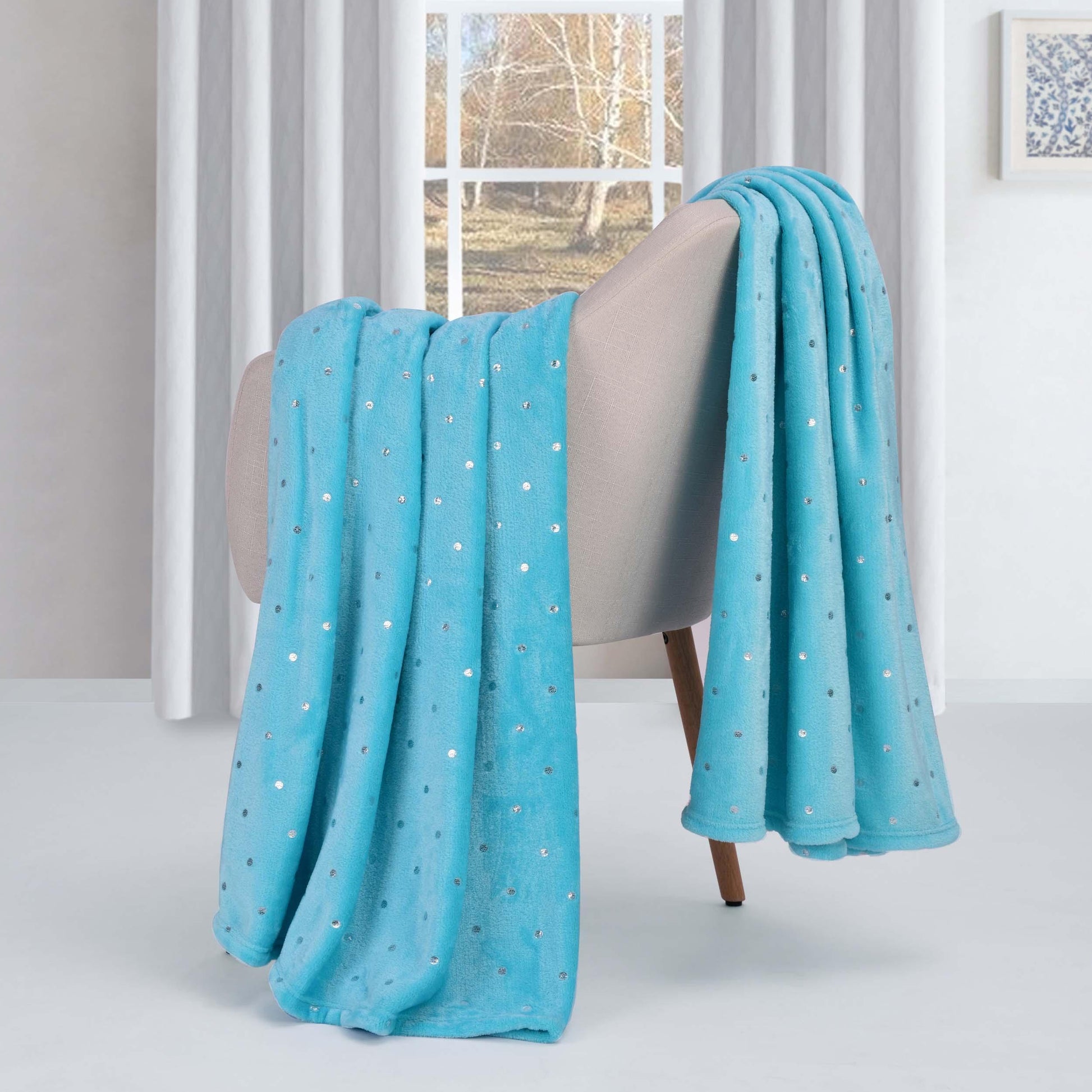 Fleece Plush Medium Weight Fluffy Soft Decorative Blanket Or Throw - WinterBlue