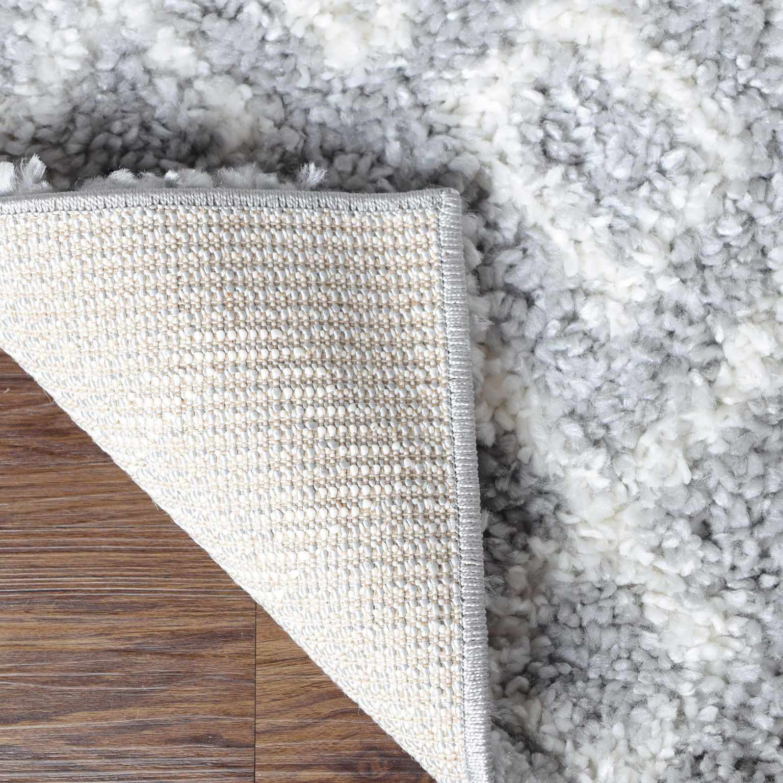 Superior Boho Geometric Diamonds Indoor Plush Shag Area Rug - Cream-Grey