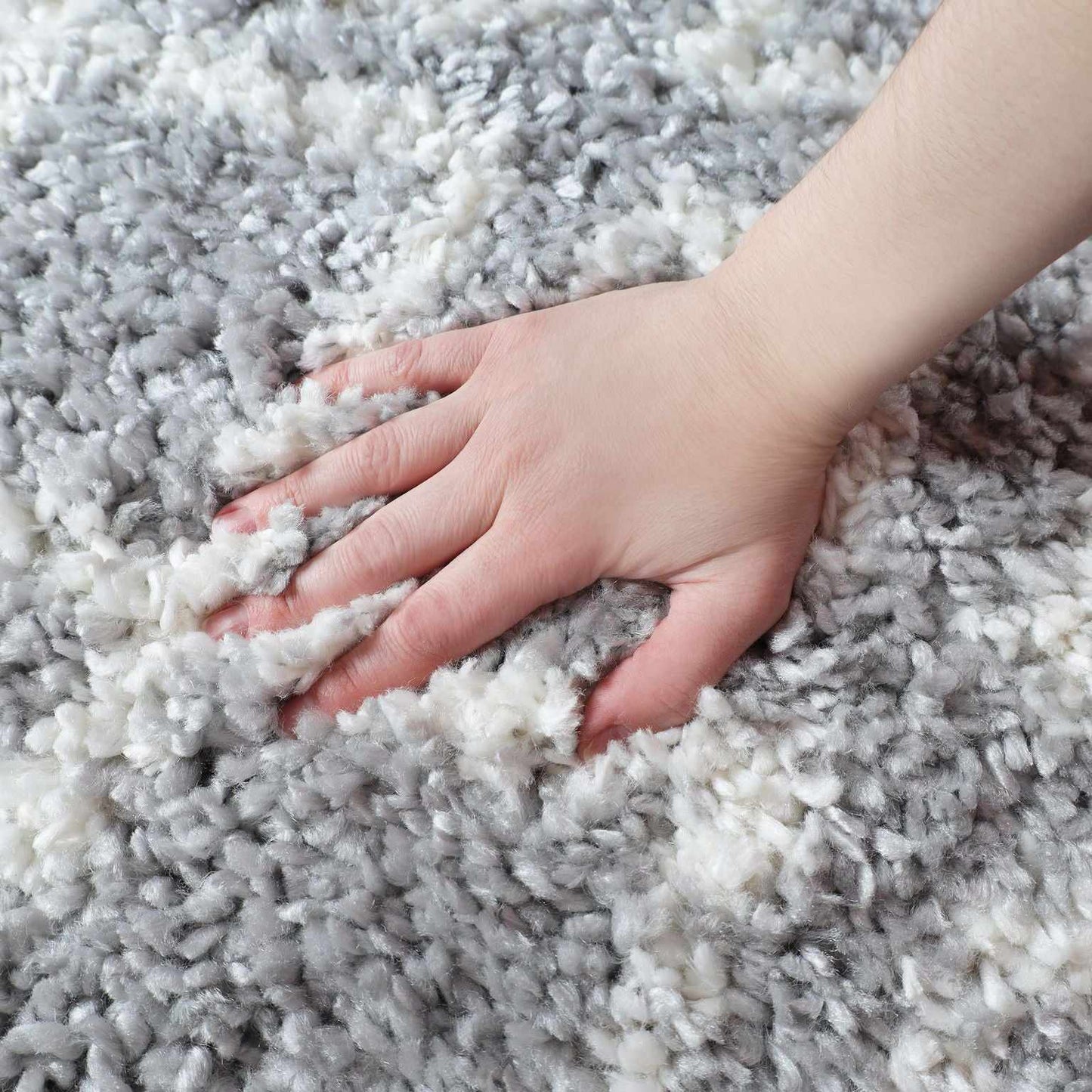 Superior Boho Geometric Diamonds Indoor Plush Shag Area Rug - Cream-Grey