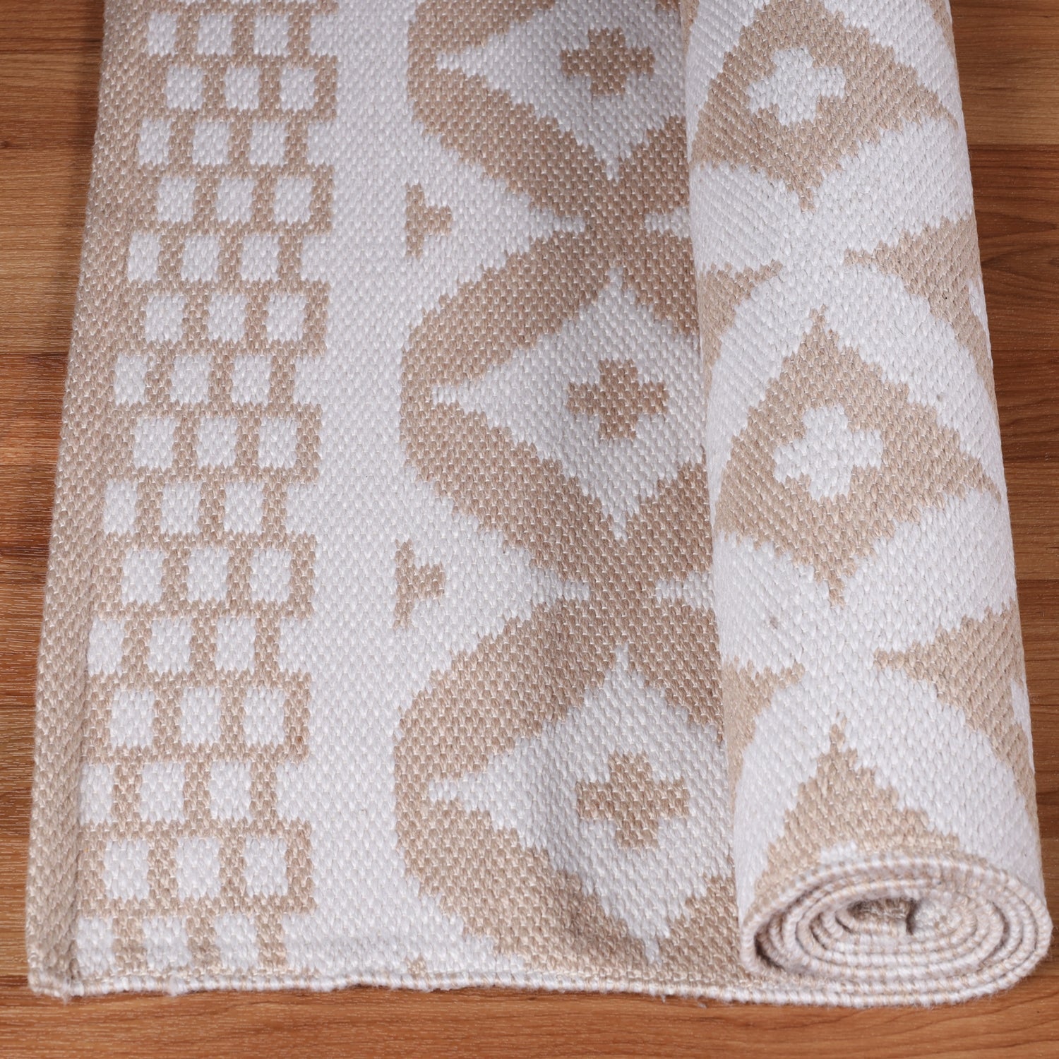 Superior Modern Geometric Lattice Indoor Outdoor Area Rug - Beige