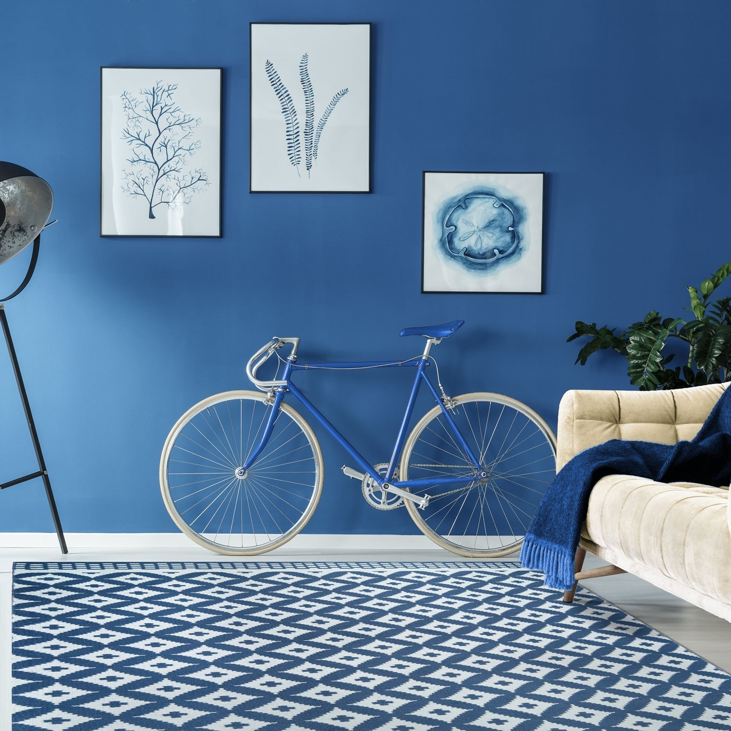 Superior Modern Geometric Lattice Indoor Outdoor Area Rug - Navy