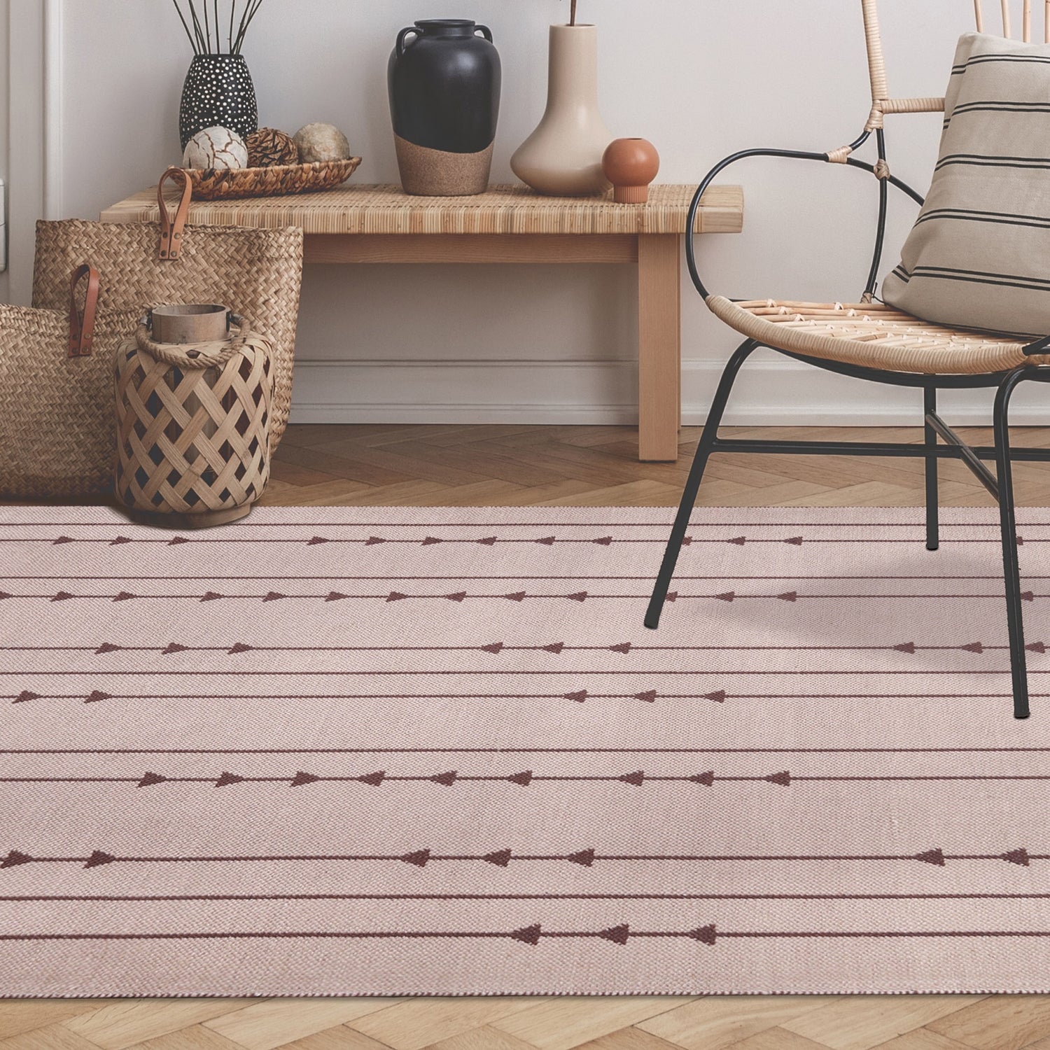 Superior Bohemian Arrow Line Pattern Indoor Outdoor Area Rug - Beige
