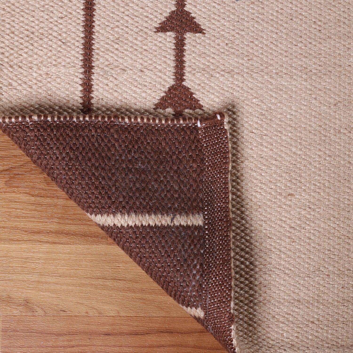 Superior Bohemian Arrow Line Pattern Indoor Outdoor Area Rug - Beige
