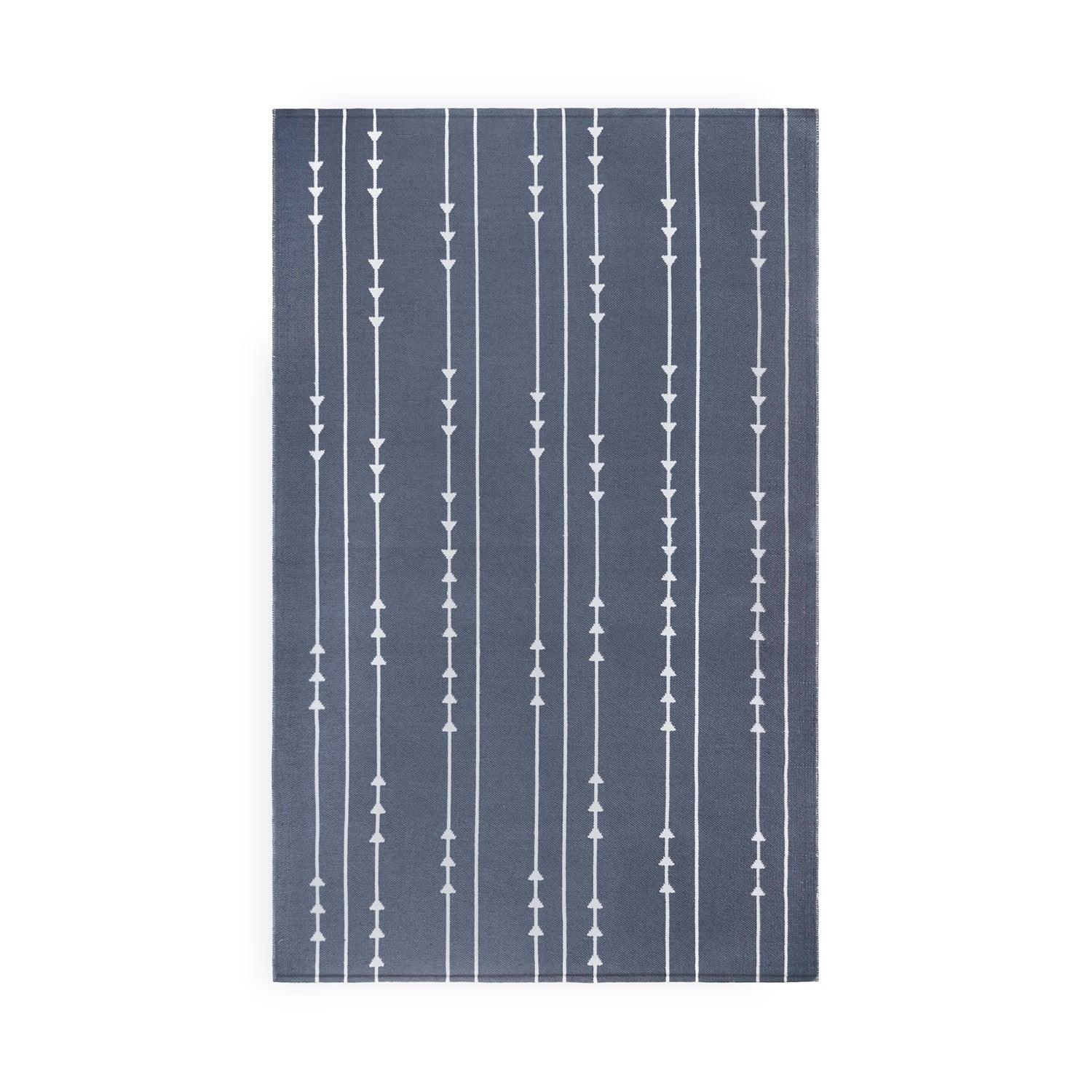 Superior Bohemian Arrow Line Pattern Indoor Outdoor Area Rug - Grey