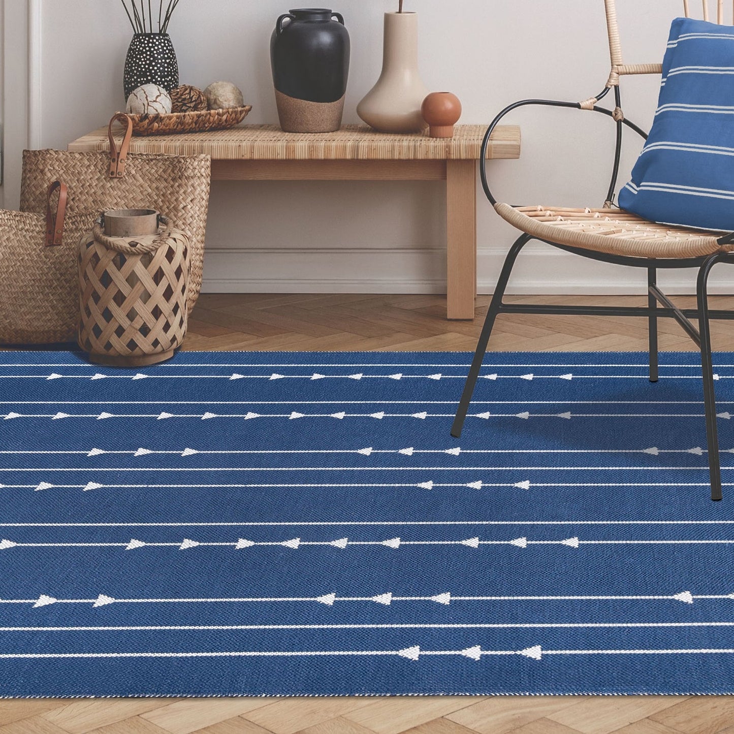 Superior Bohemian Arrow Line Pattern Indoor Outdoor Area Rug - Navy Blue