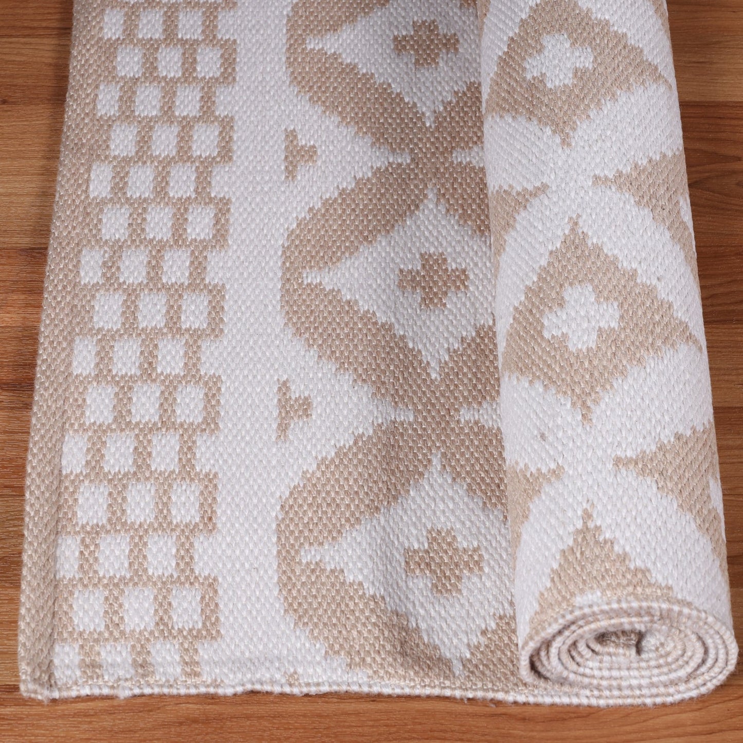 Superior Modern Geometric Lattice Indoor Outdoor Area Rug - Beige